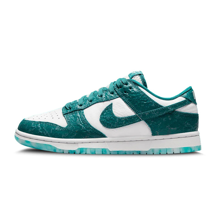 Nike Dunk Low Ocean Available at Pick your kiicks.