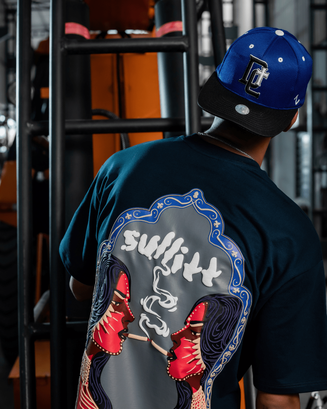 Sullitt MIDNIGHT LADY SMOKE TEE