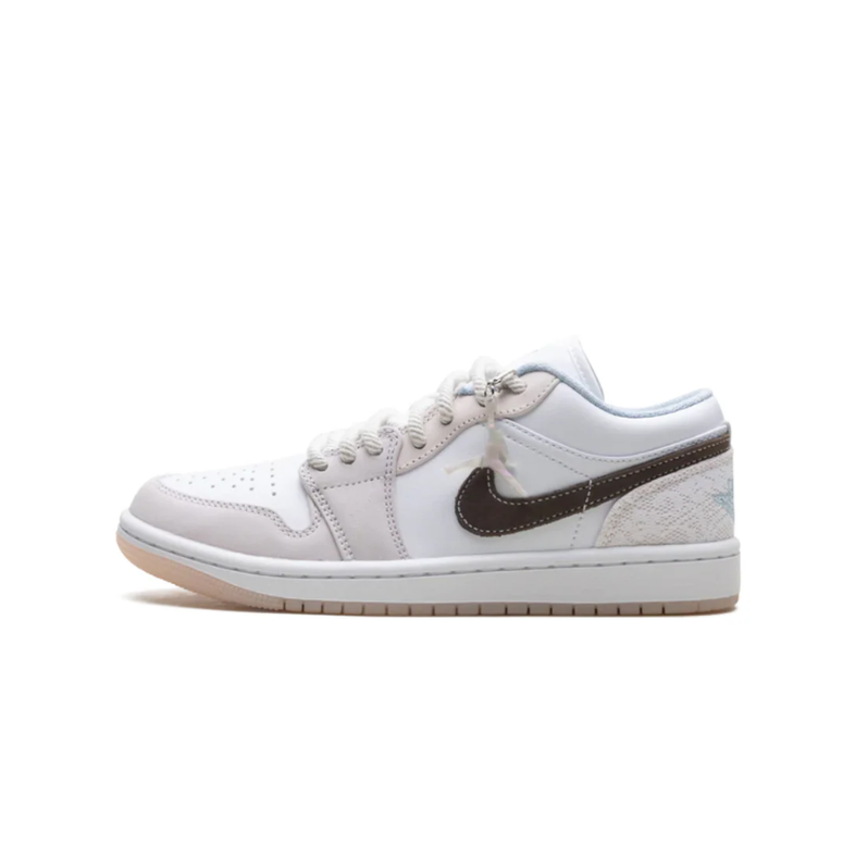 AIR Jordan 1 Low Coral (W)