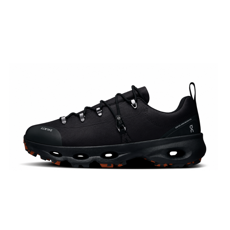 On Running Cloudsolo loewe hiker black