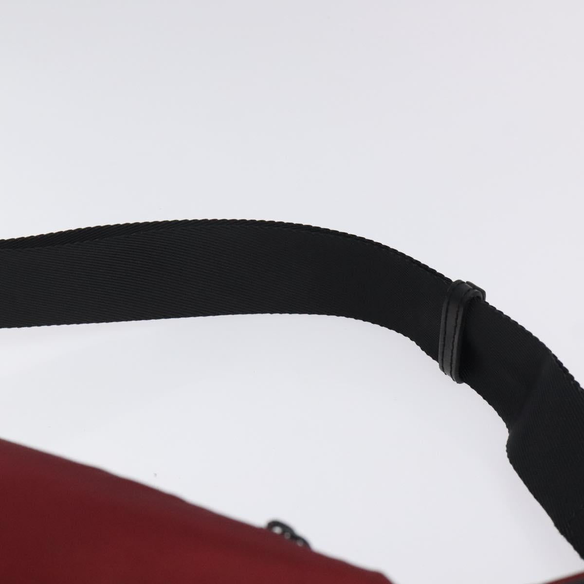 Burberry Label Nylon Shoulder Bag (Pre-Owned)