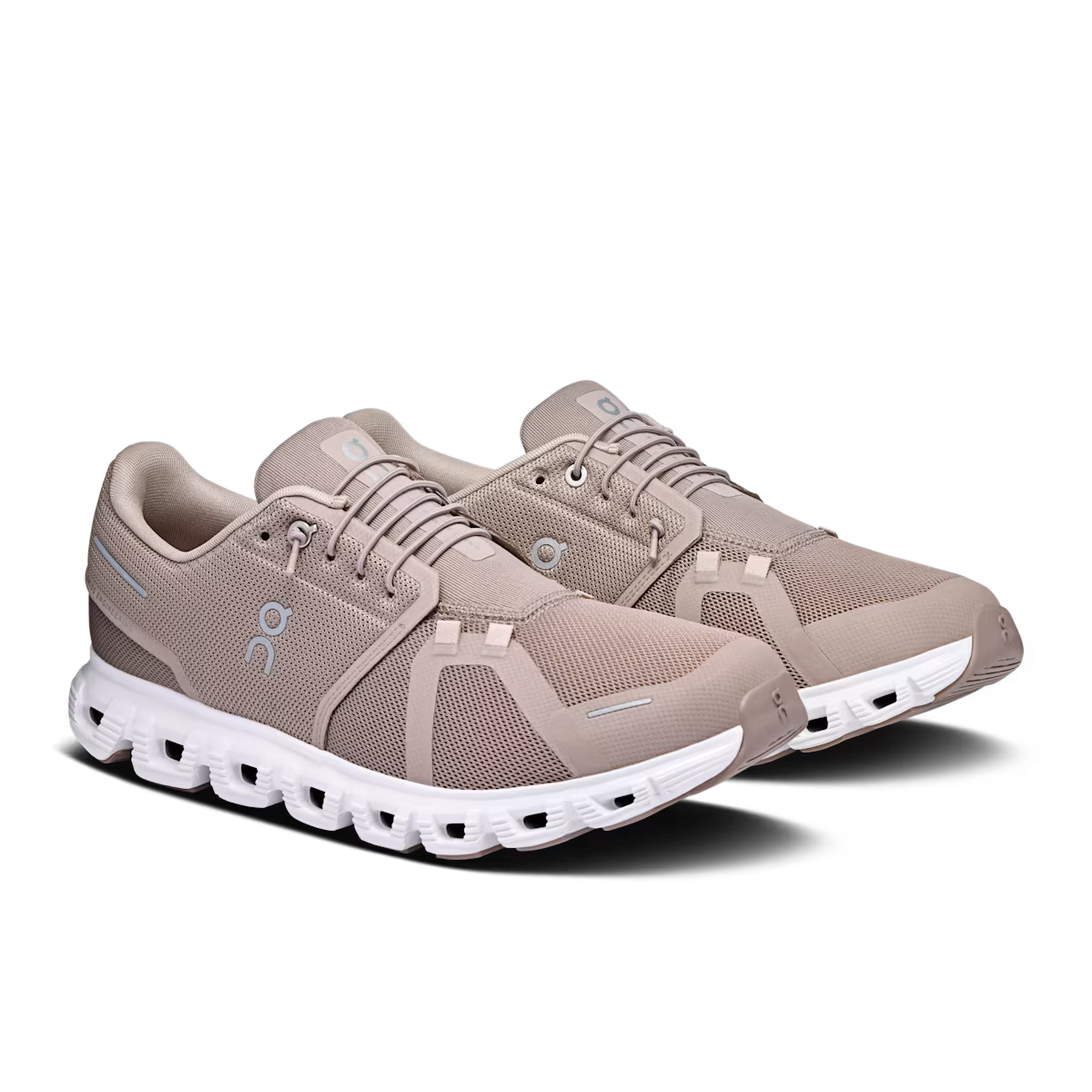 On Running Cloud 6 Fog White