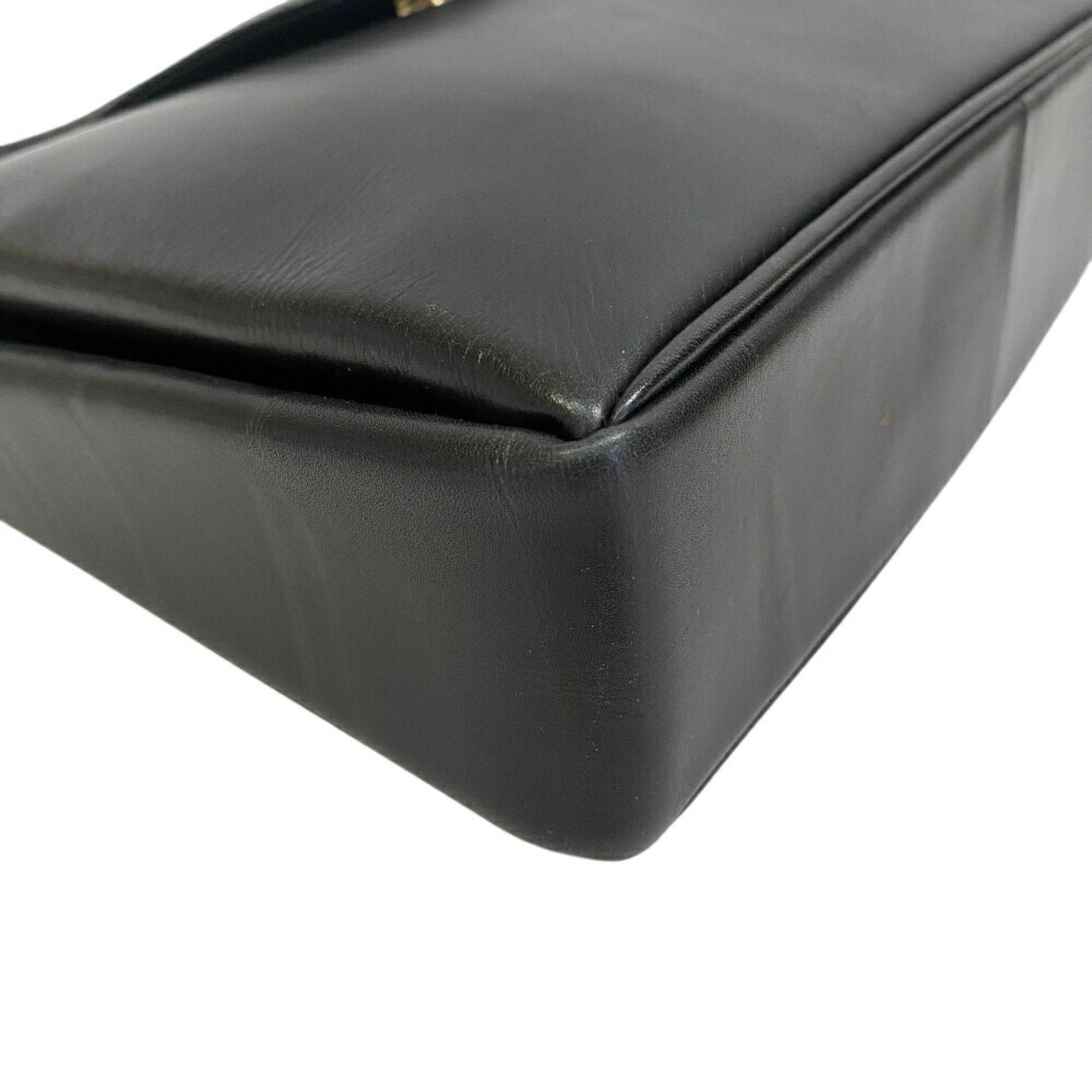 Burberry Leather Shoulder Bag (Pre-Owned)