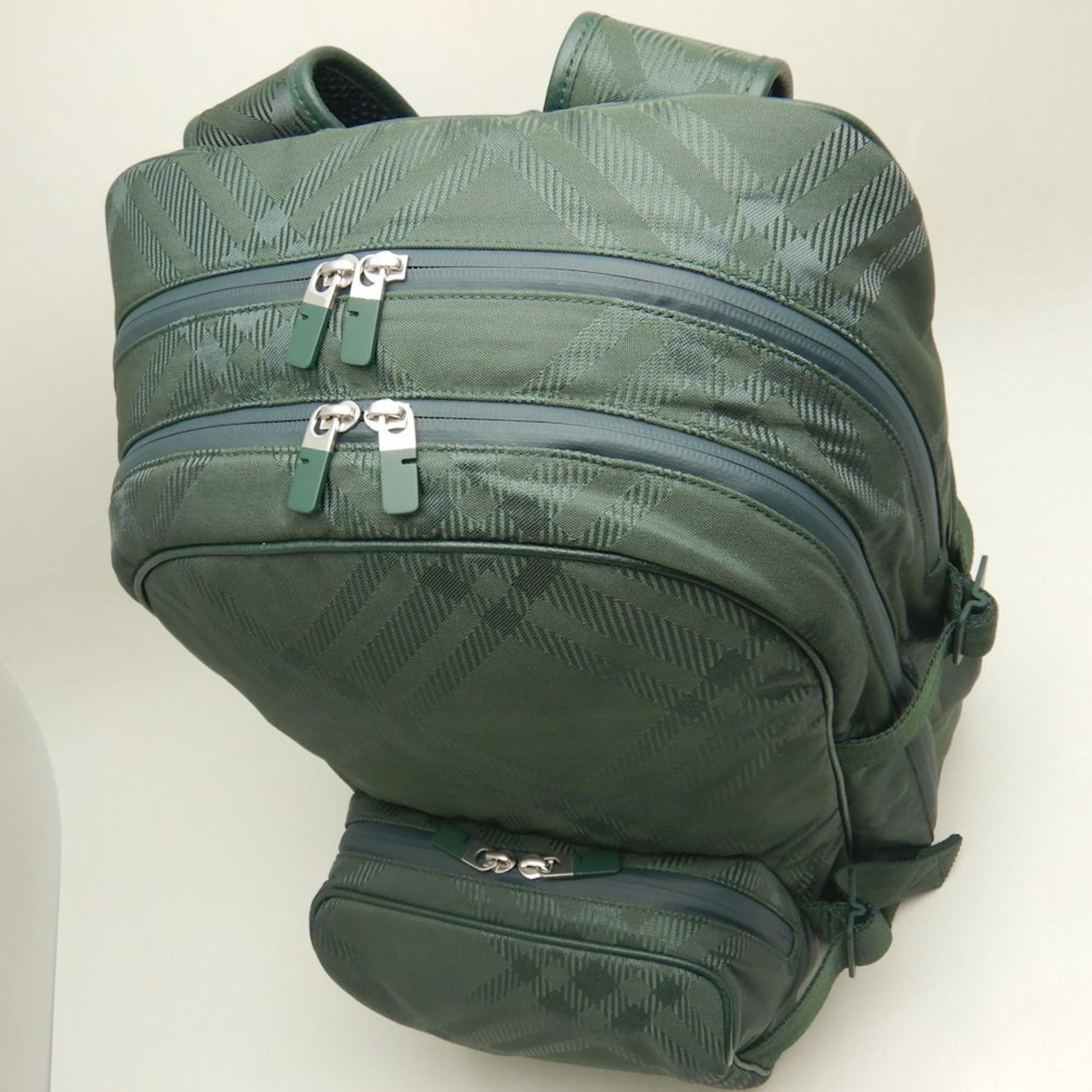 Burberry Nylon Backpack (Pre-Owned)