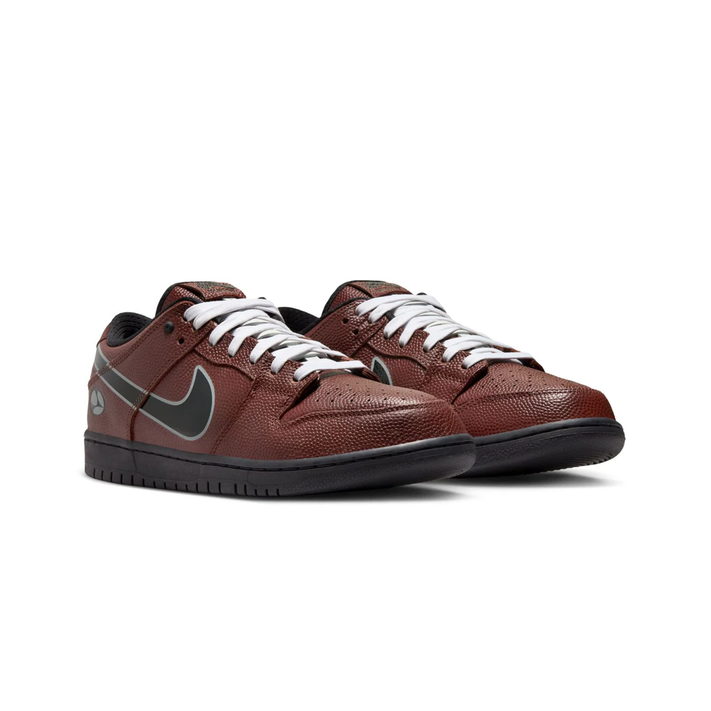 Nike Dunk Low SB x 'Football'Limosine Skateboards