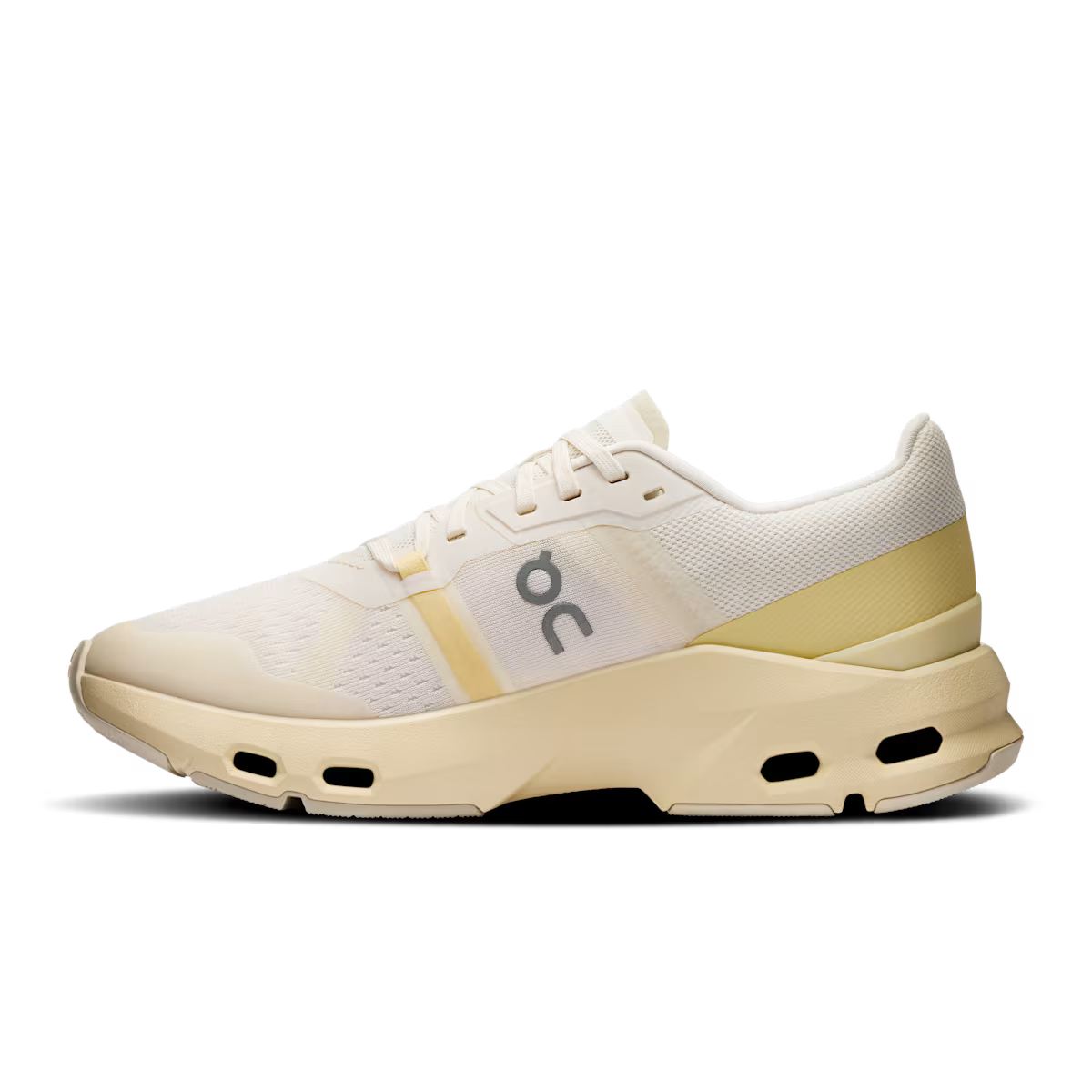 On Running Cloudpulse Ivory Tumeric (W)