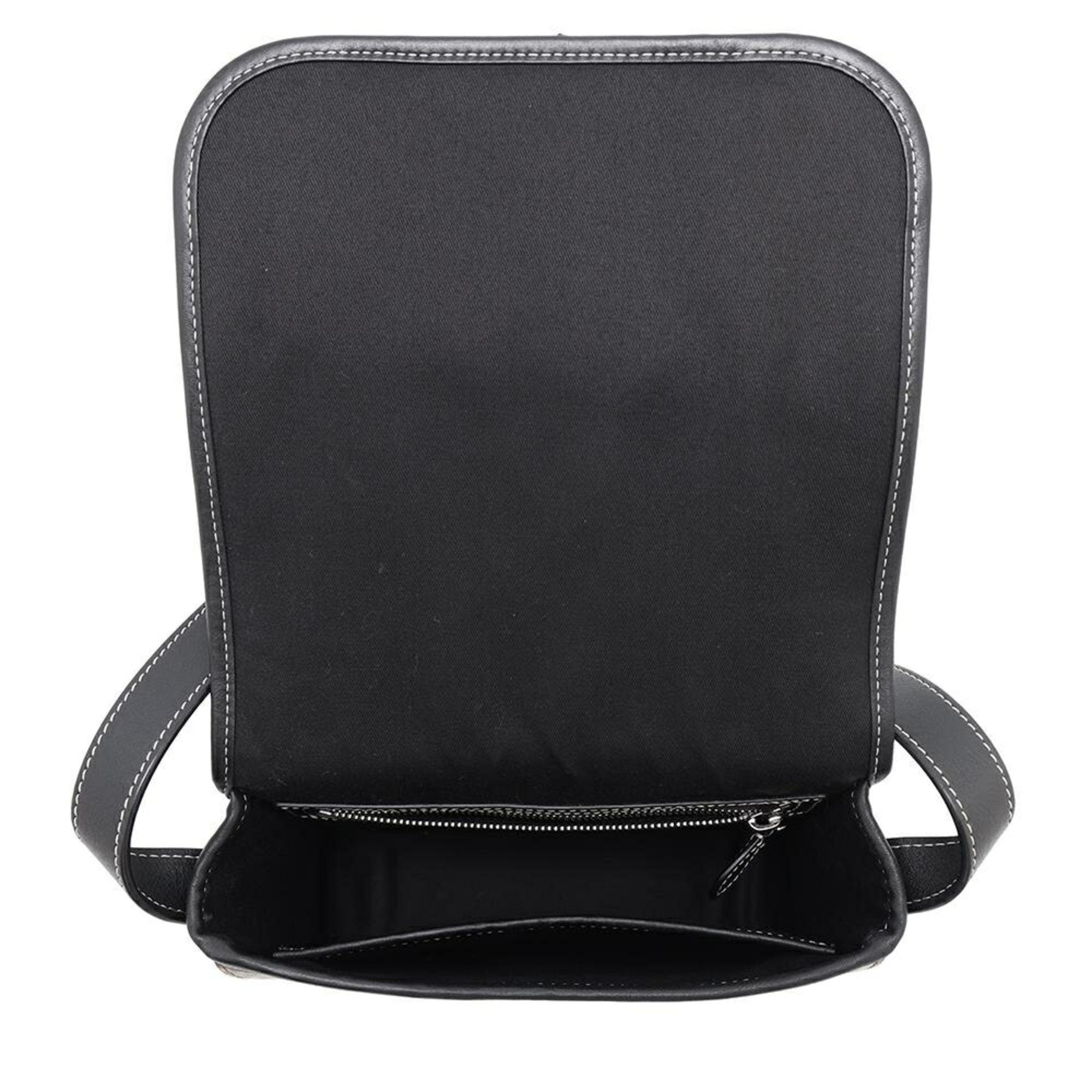 Burberry  Pvc Leather Shoulder Bag (Pre-Owned)