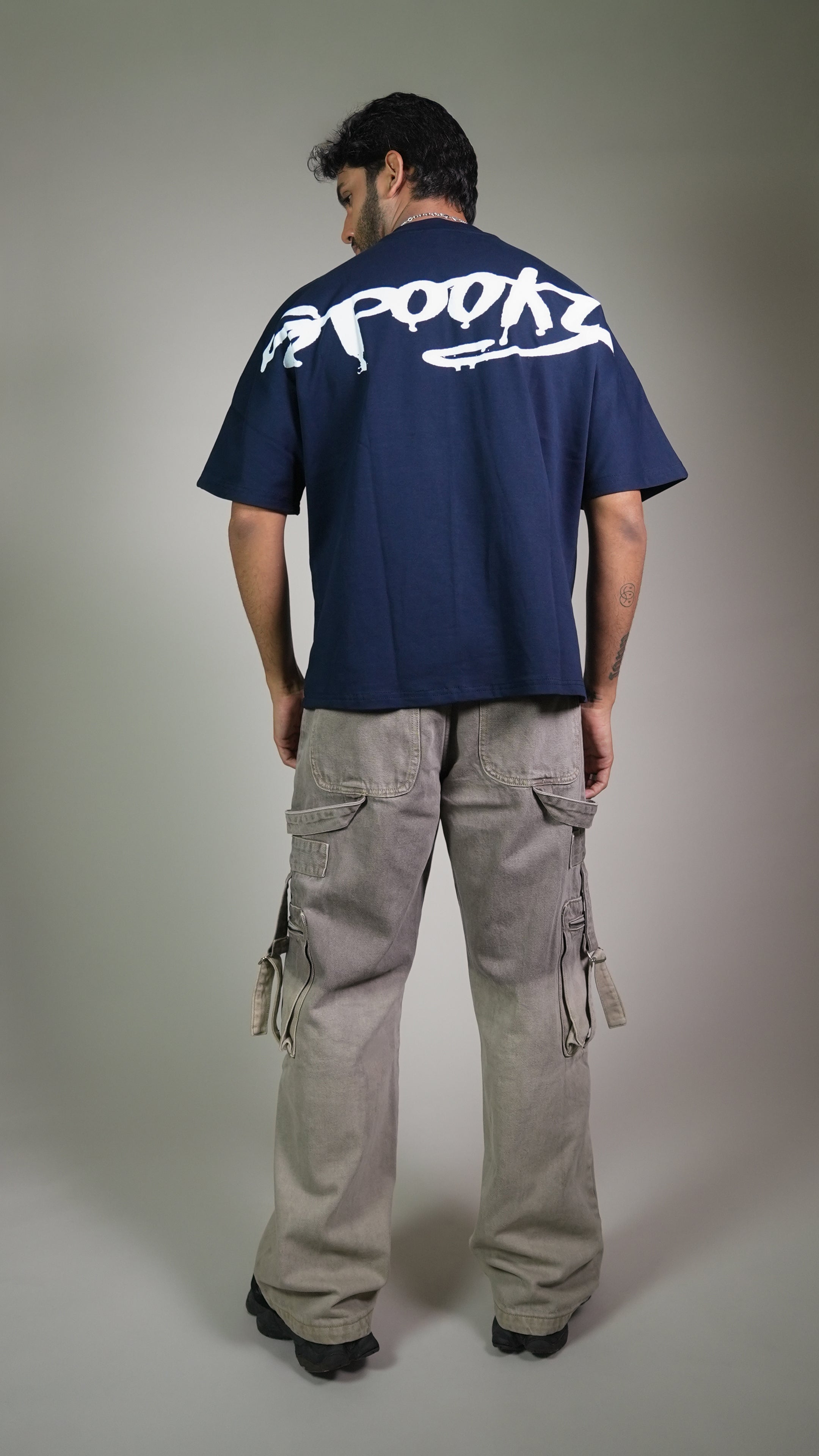 MIDNIGHT SPOOKY NAVY MEN’S OVERSIZED T-SHIRT