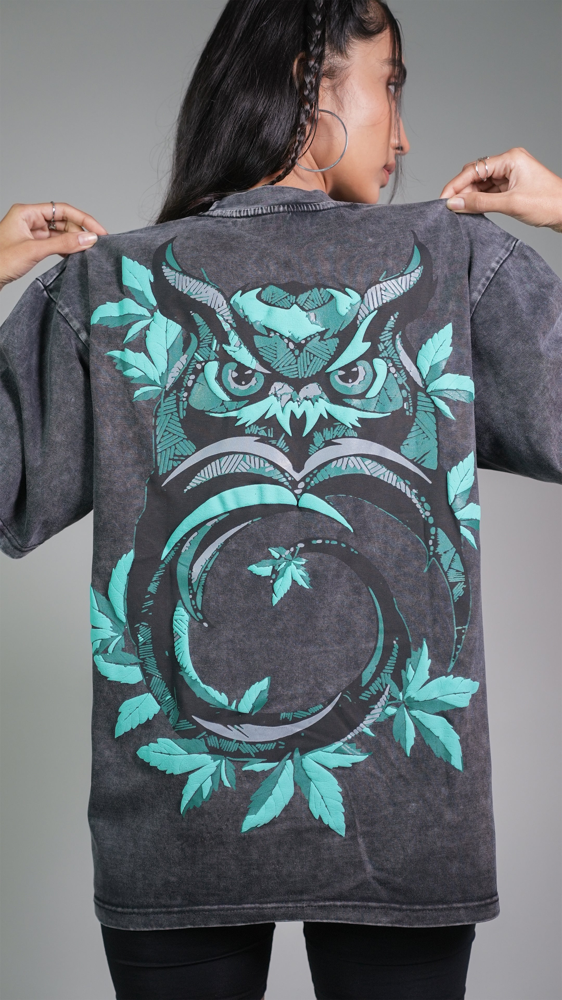 OWL VISION DARK GREY ACIDWASH WOMEN’S OVERSIZED T-SHIRT