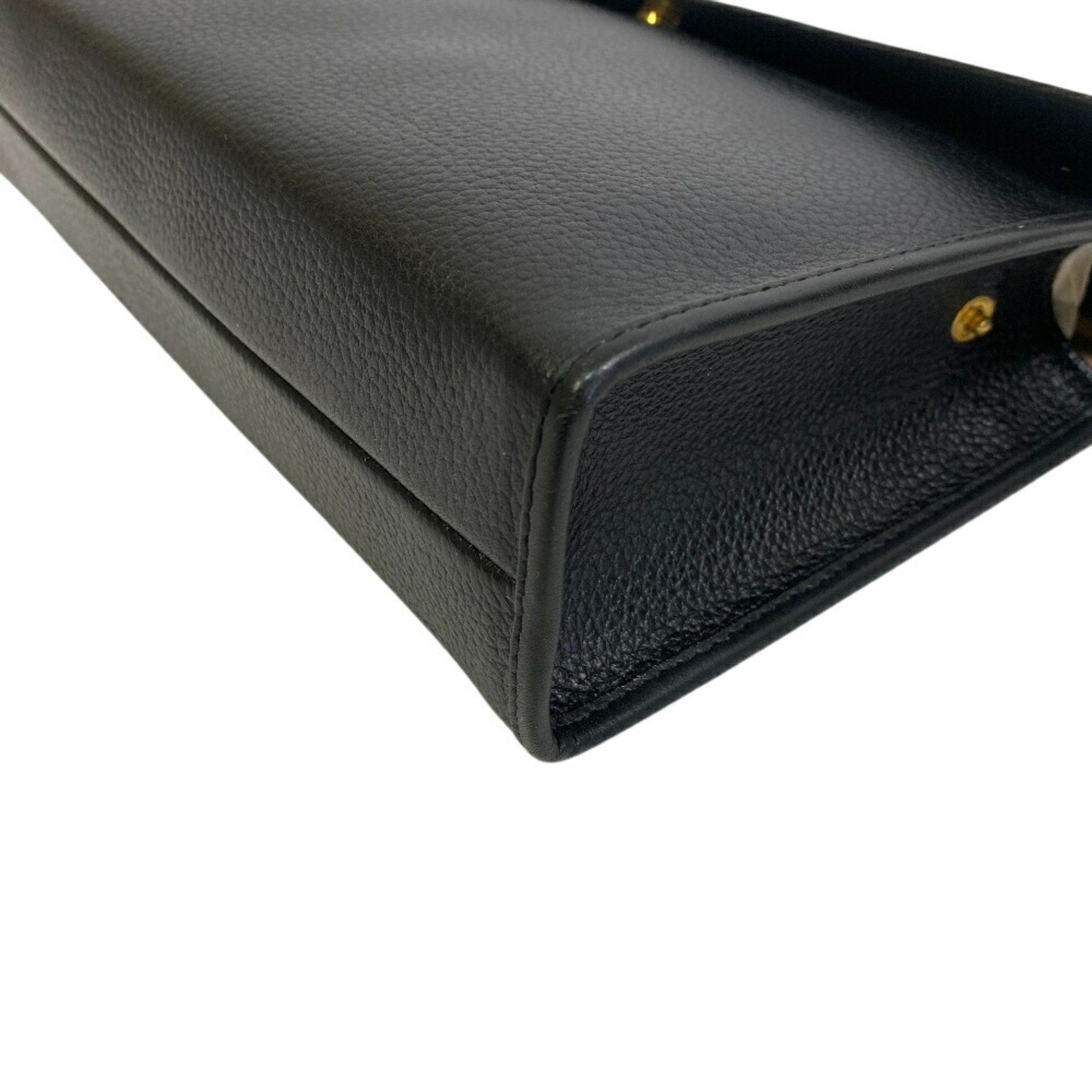 Burberry Leather Clutch Bag (Pre-Owned)