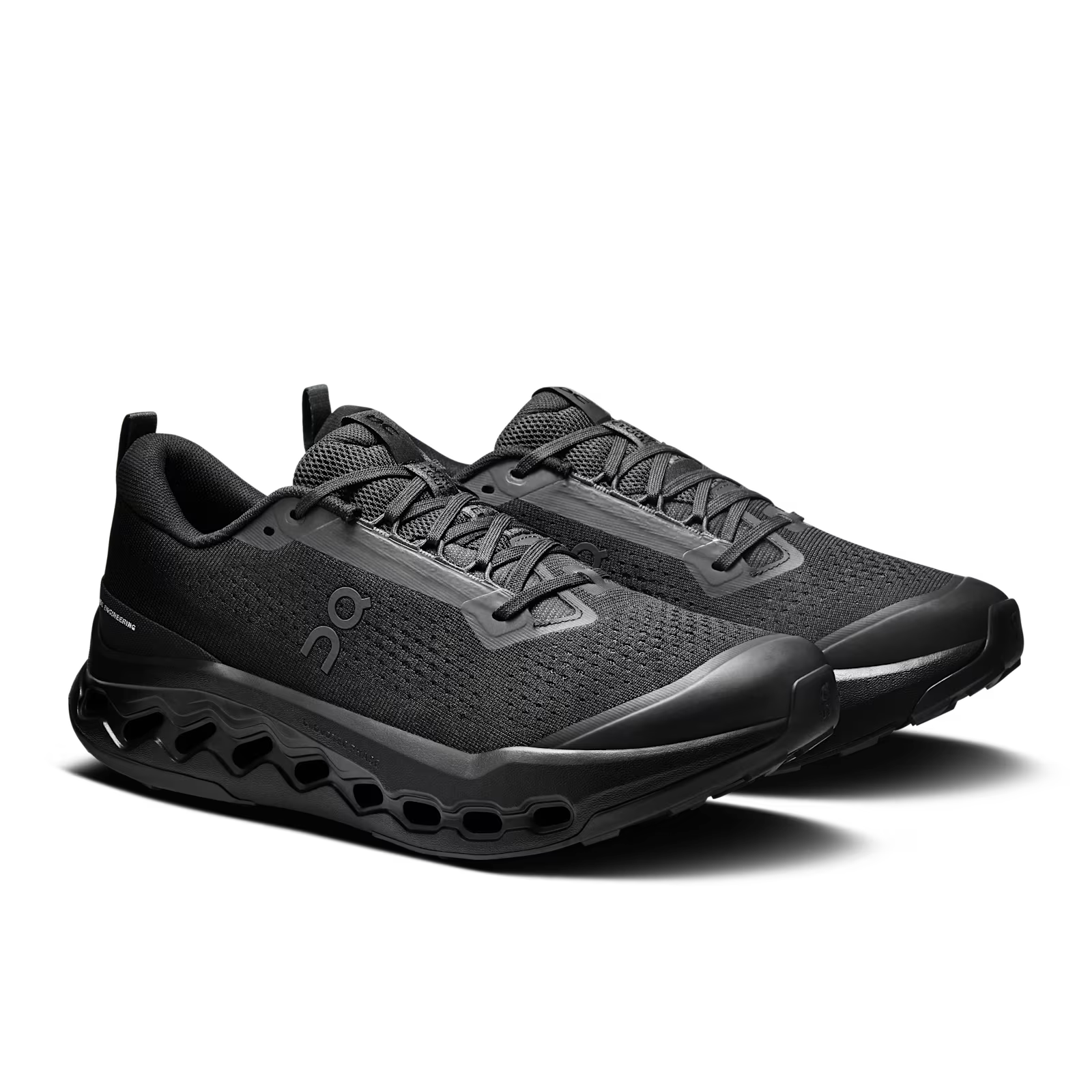 On Running  Cloudsurfer Trail 2 Black Eclipse