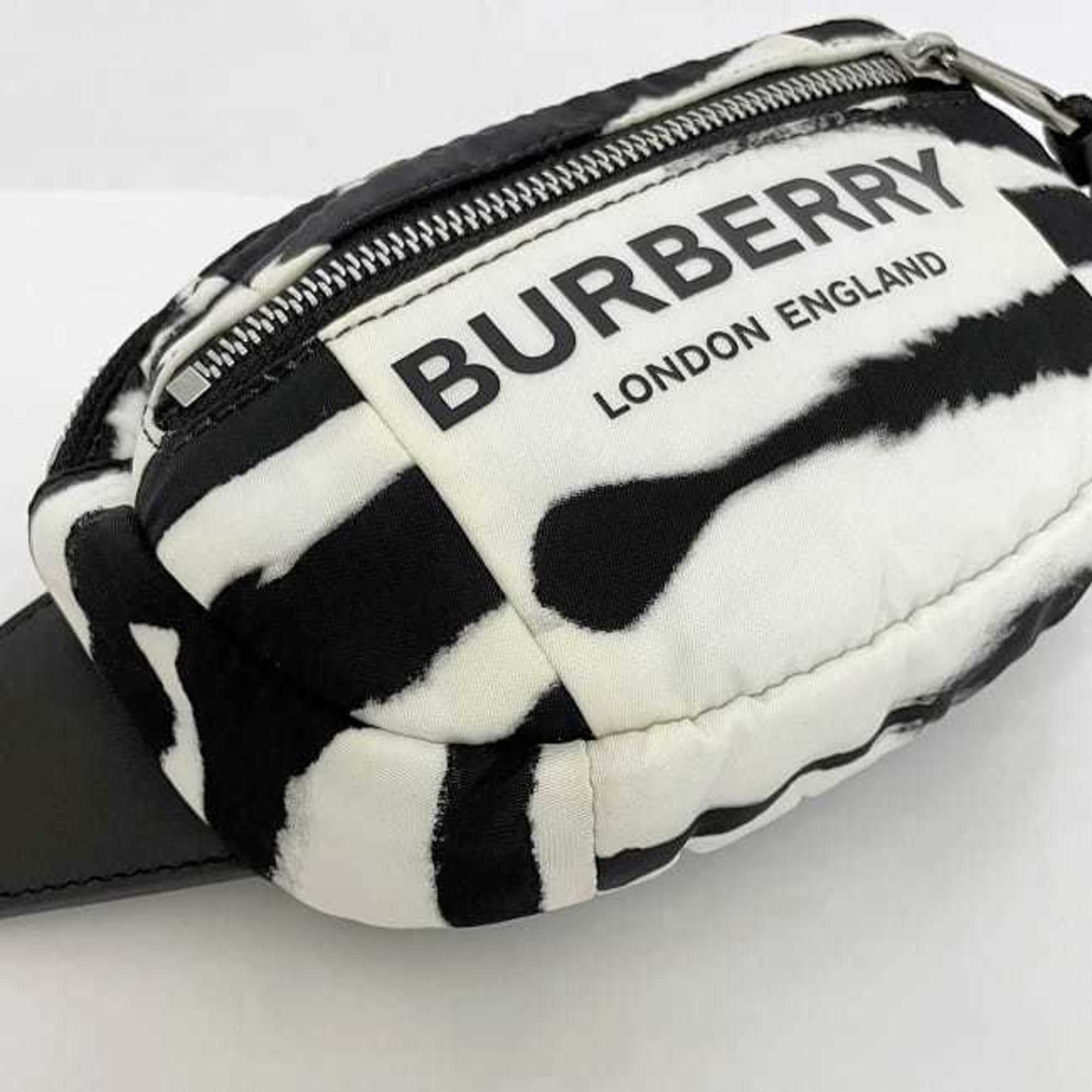 Burberry  Nylon Leather Pouch Shoulder Bag Sling Bag (Pre-Owned)