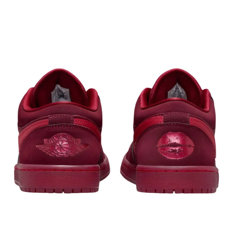 Air Jordan 1 Low "Valentine's Day" (W)
