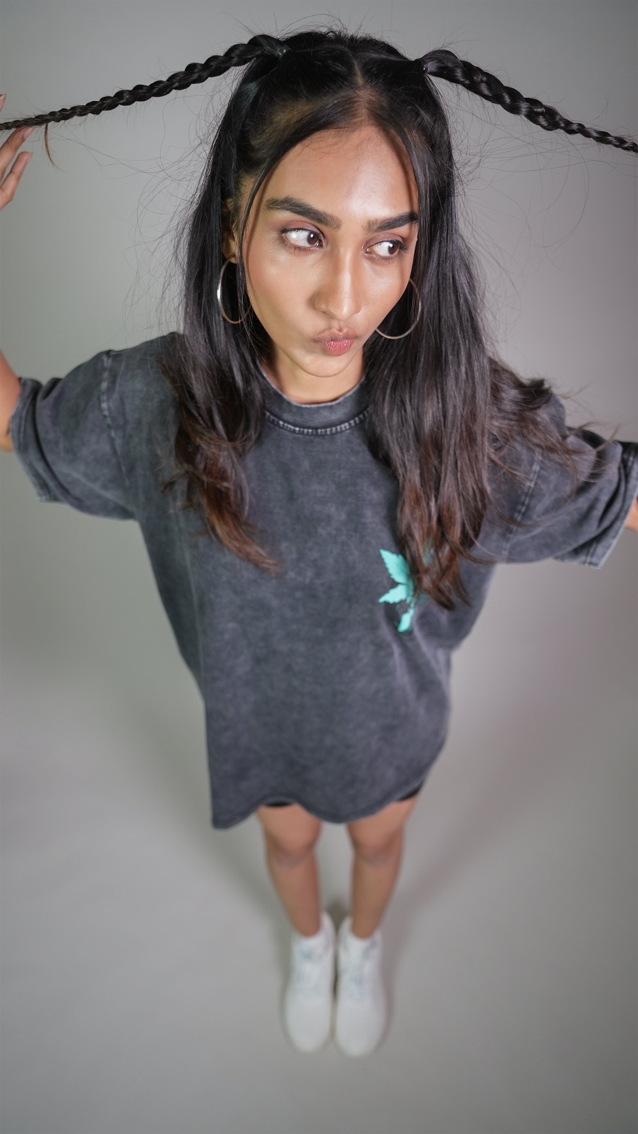 OWL VISION DARK GREY ACIDWASH WOMEN’S OVERSIZED T-SHIRT
