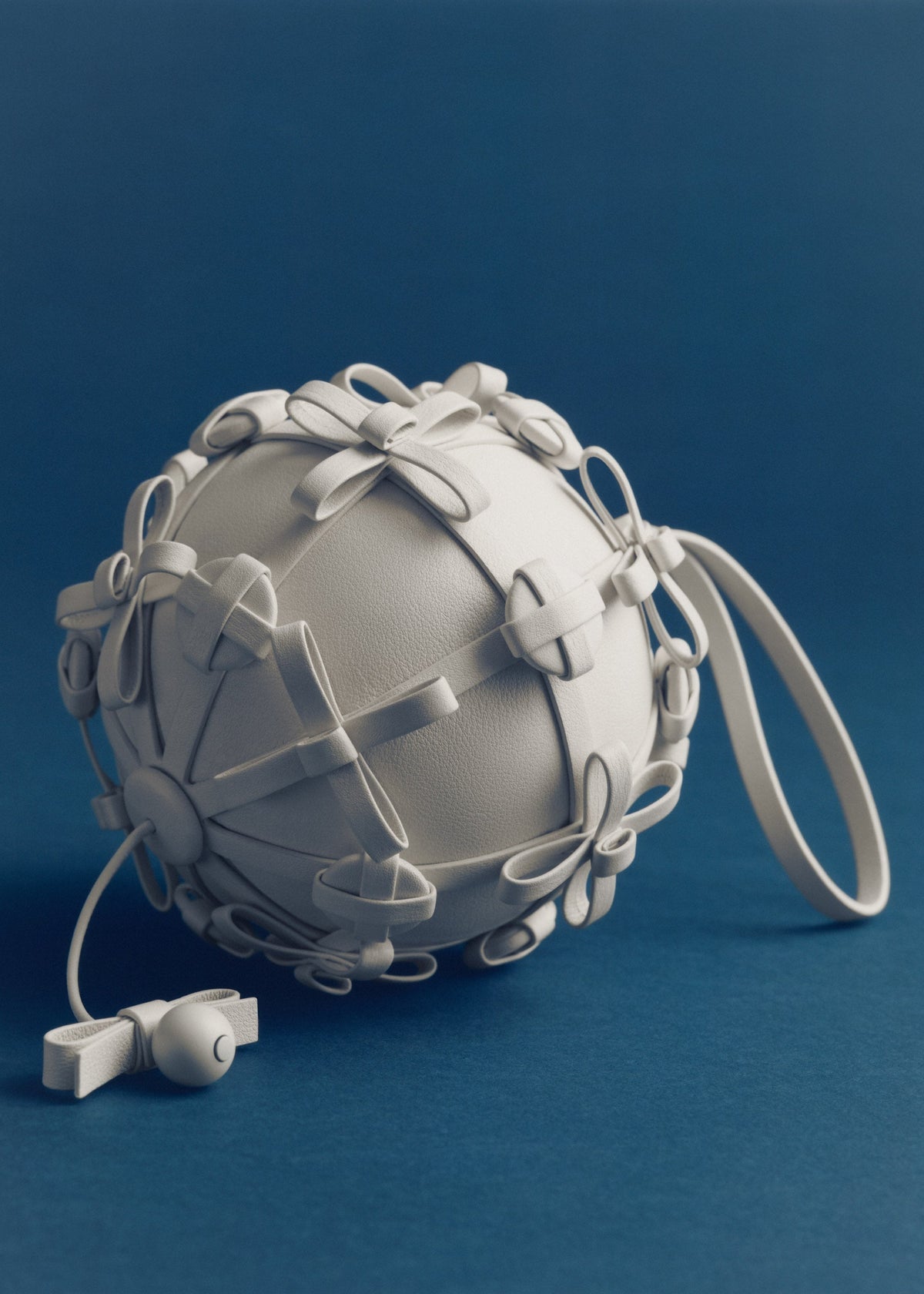 Polène Button Bow Sphere - Porcelain