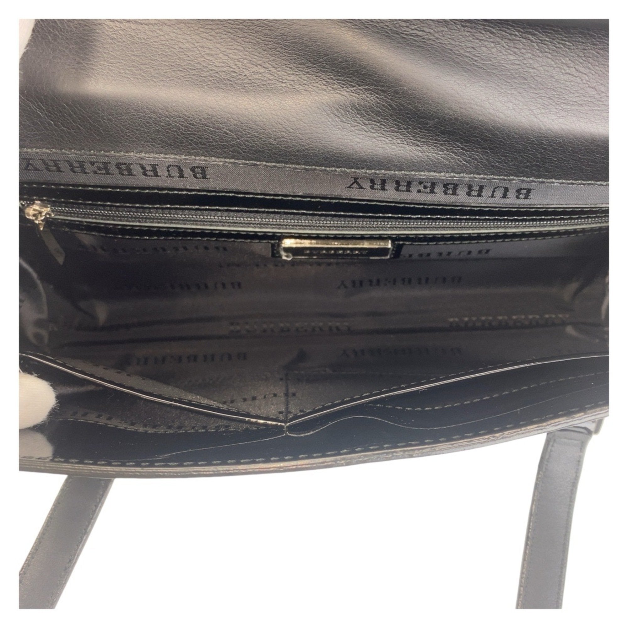 Burberry Shoulder Bag (Pre-Owned)