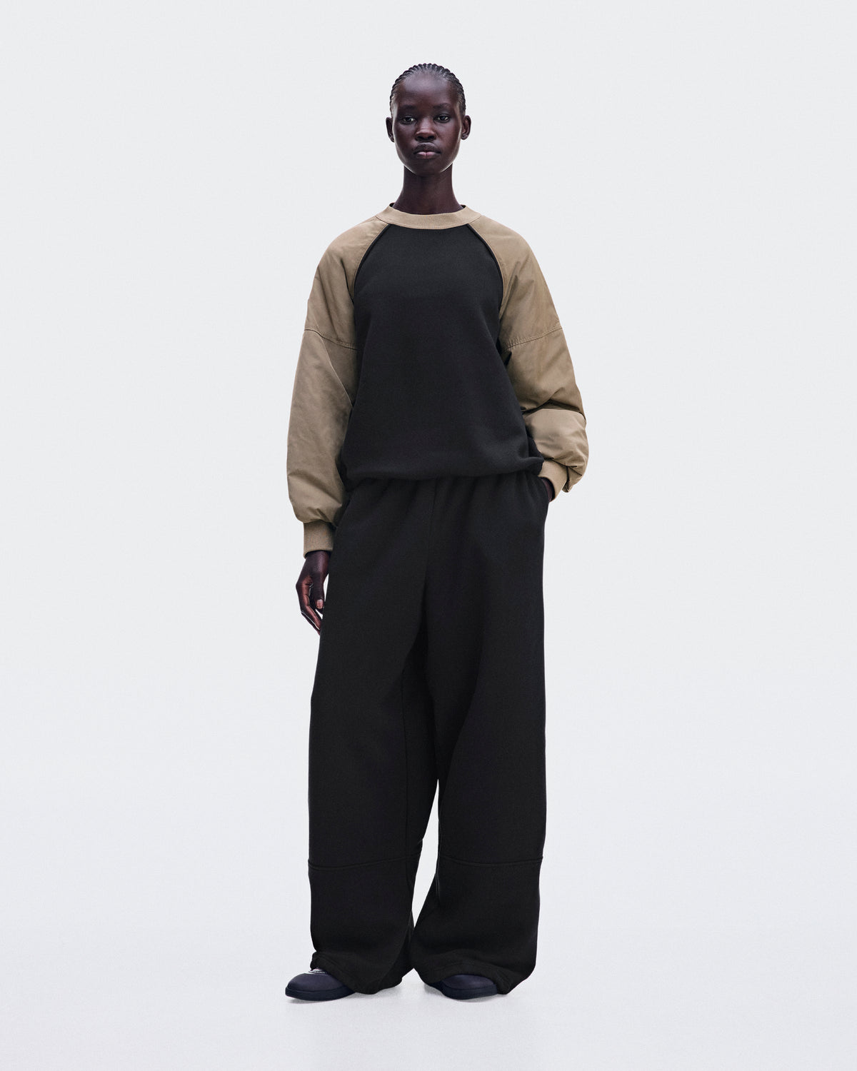 Oversized Crewneck - Womens