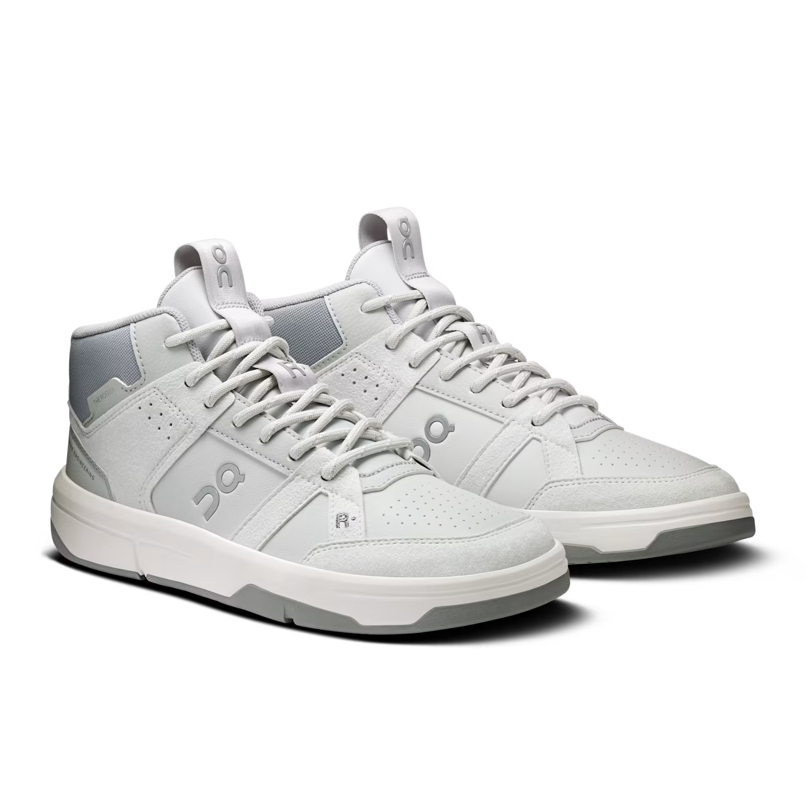 On Running The Roger Clubhouse Mid Glacier Alloy (W)