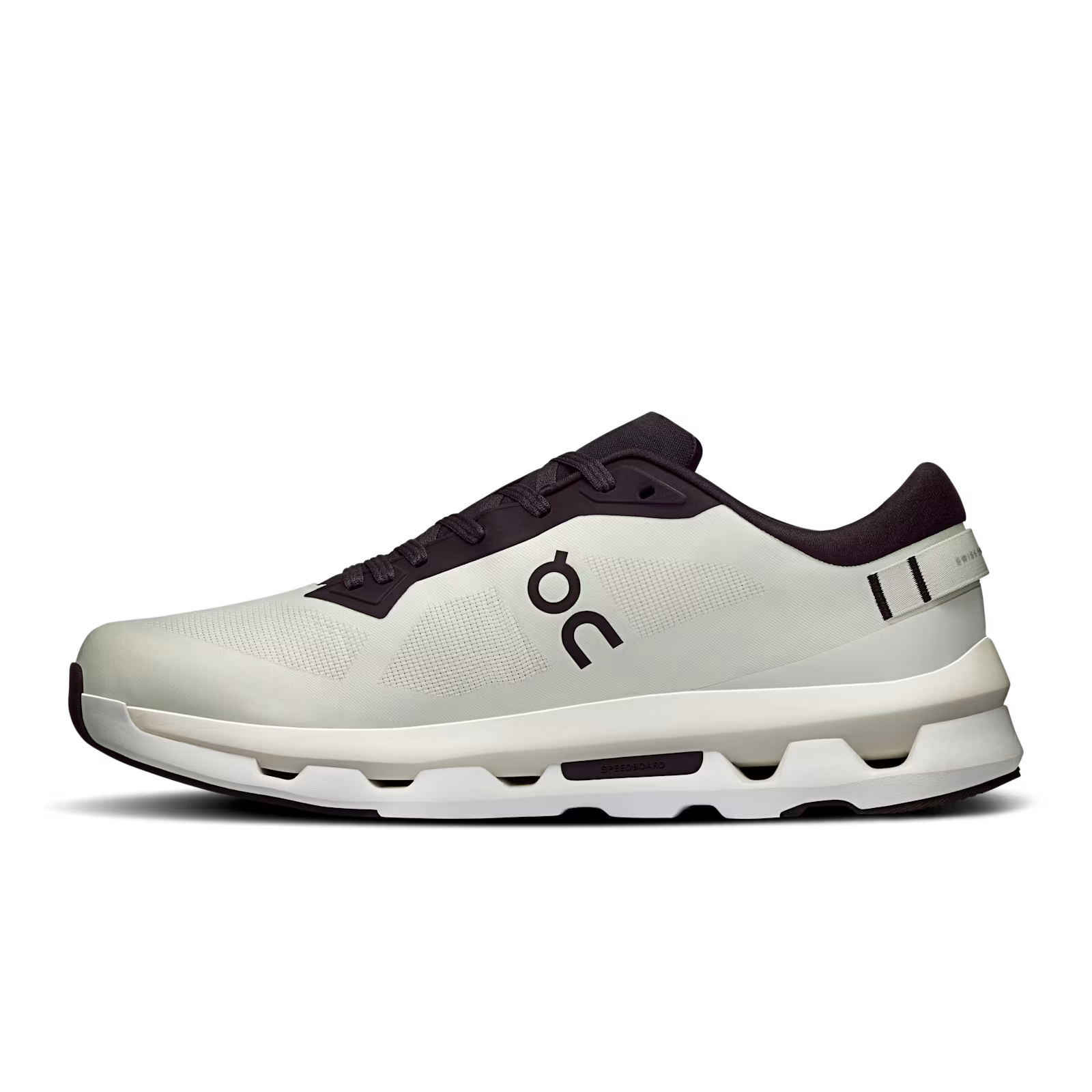 On Running Cloudzone Ice Black