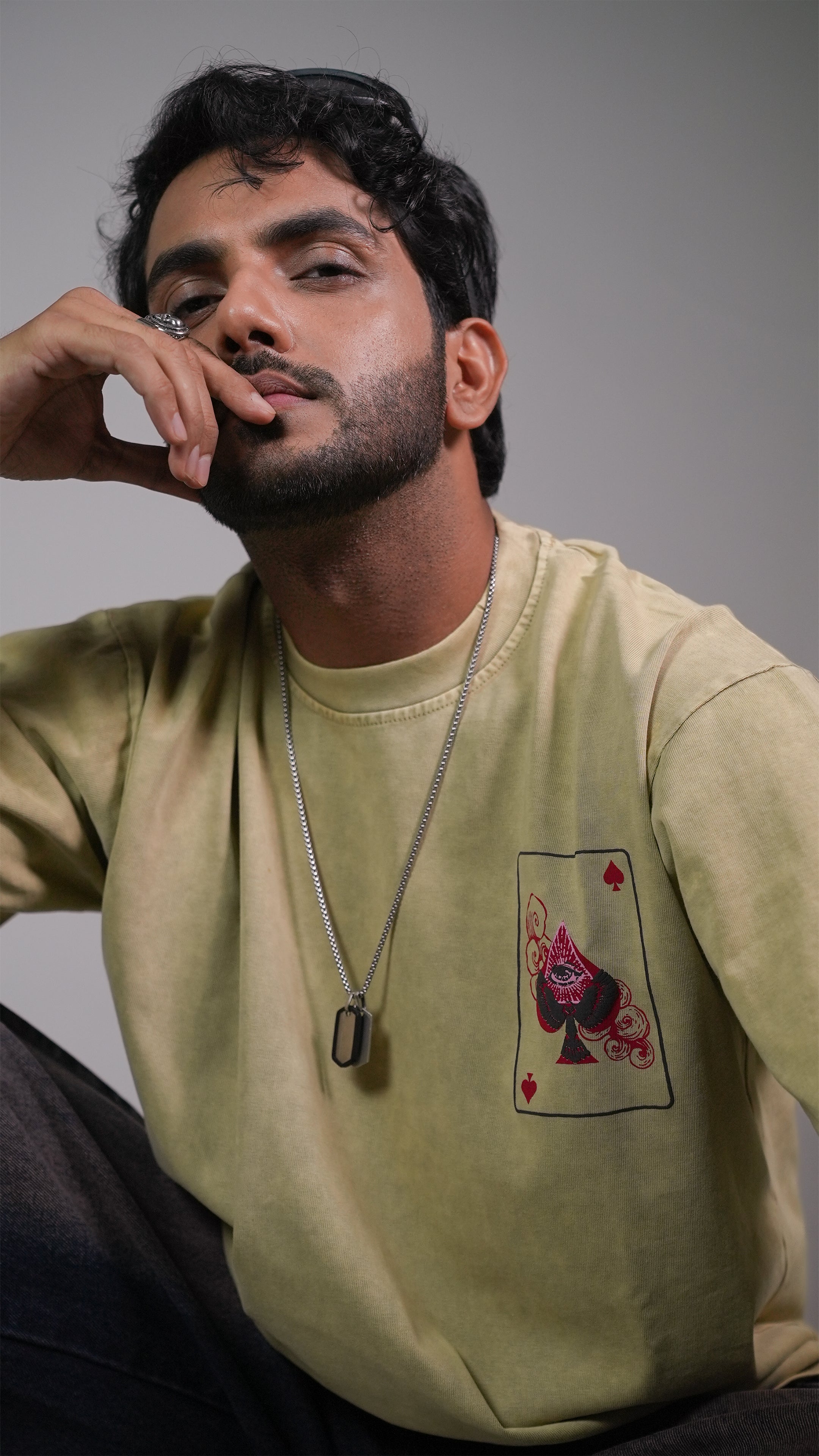 SPADE OF SECRETS BEIGE ACIDWASH MEN’S OVERSIZED T-SHIRT