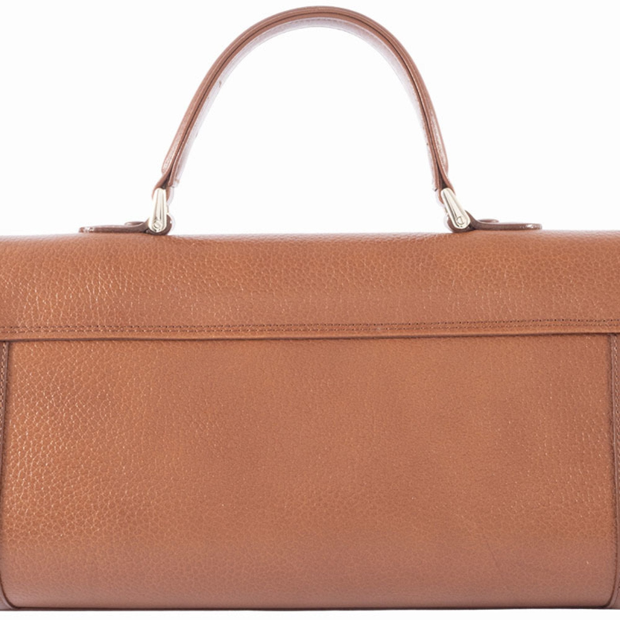 Burberry Burberrys Leather Handbag (Pre-Owned)