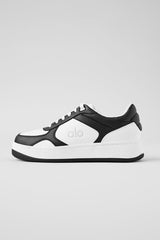 Black/White