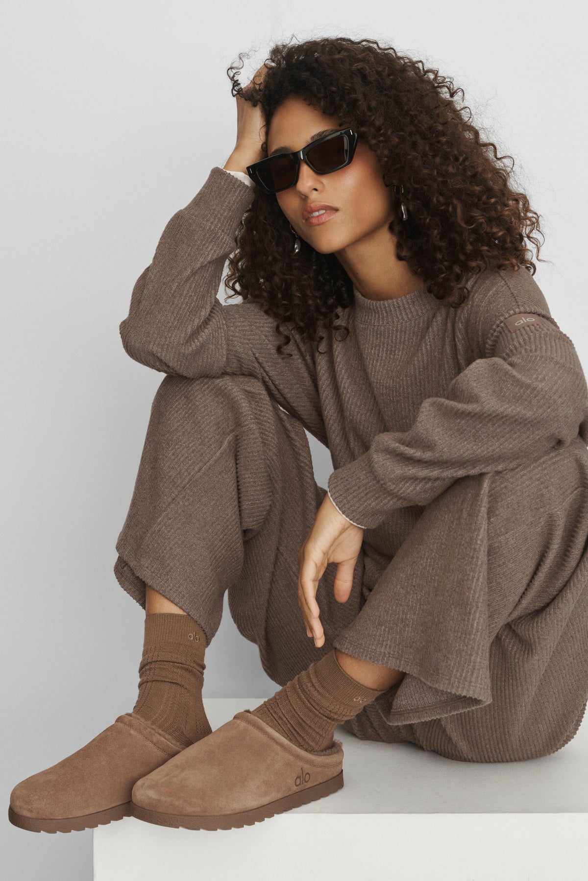 Alo Yoga Recovery Slipper (Unisex) - Java Brown