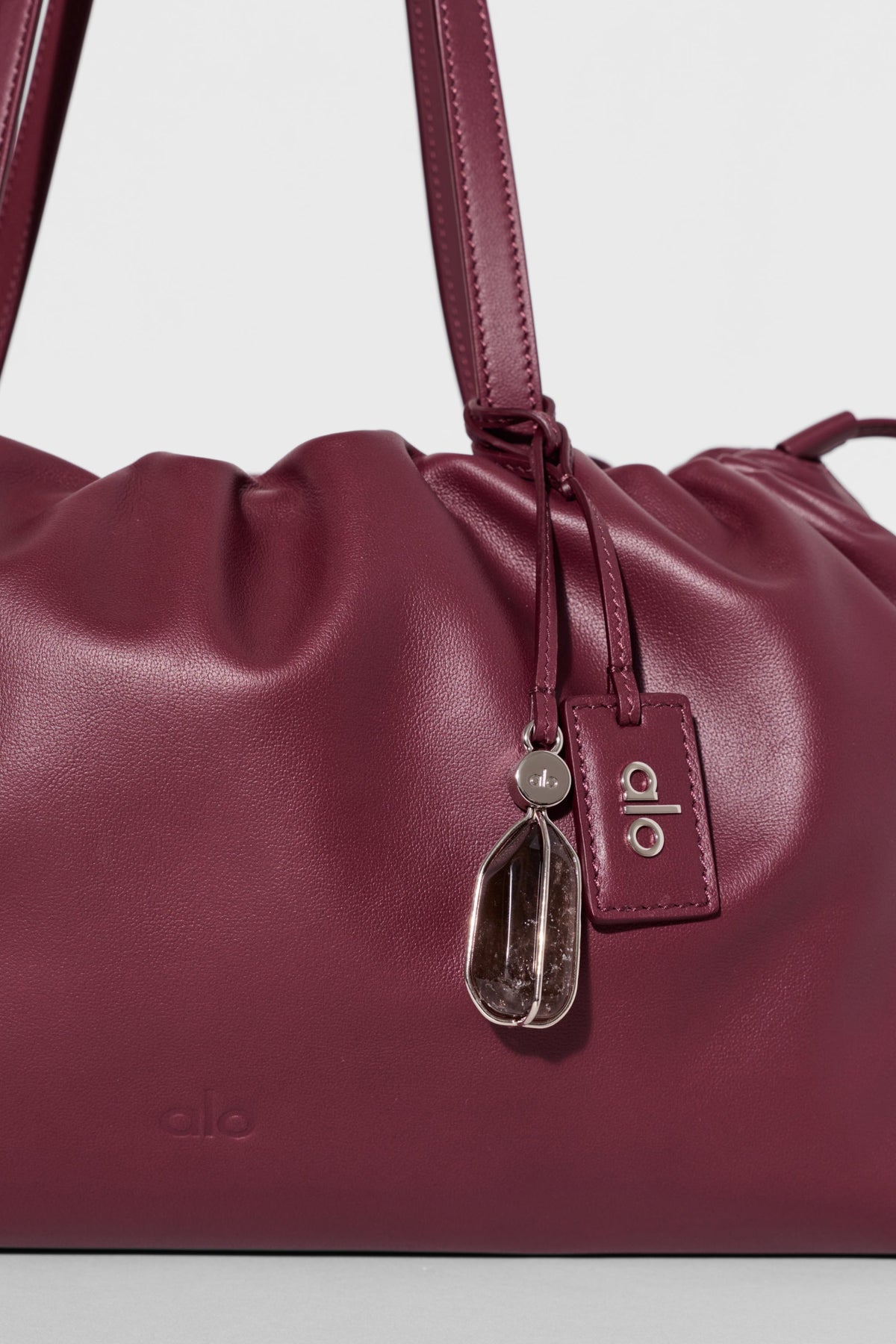 Alo Yoga ALO Unwind Cinch - Bordeaux Leather