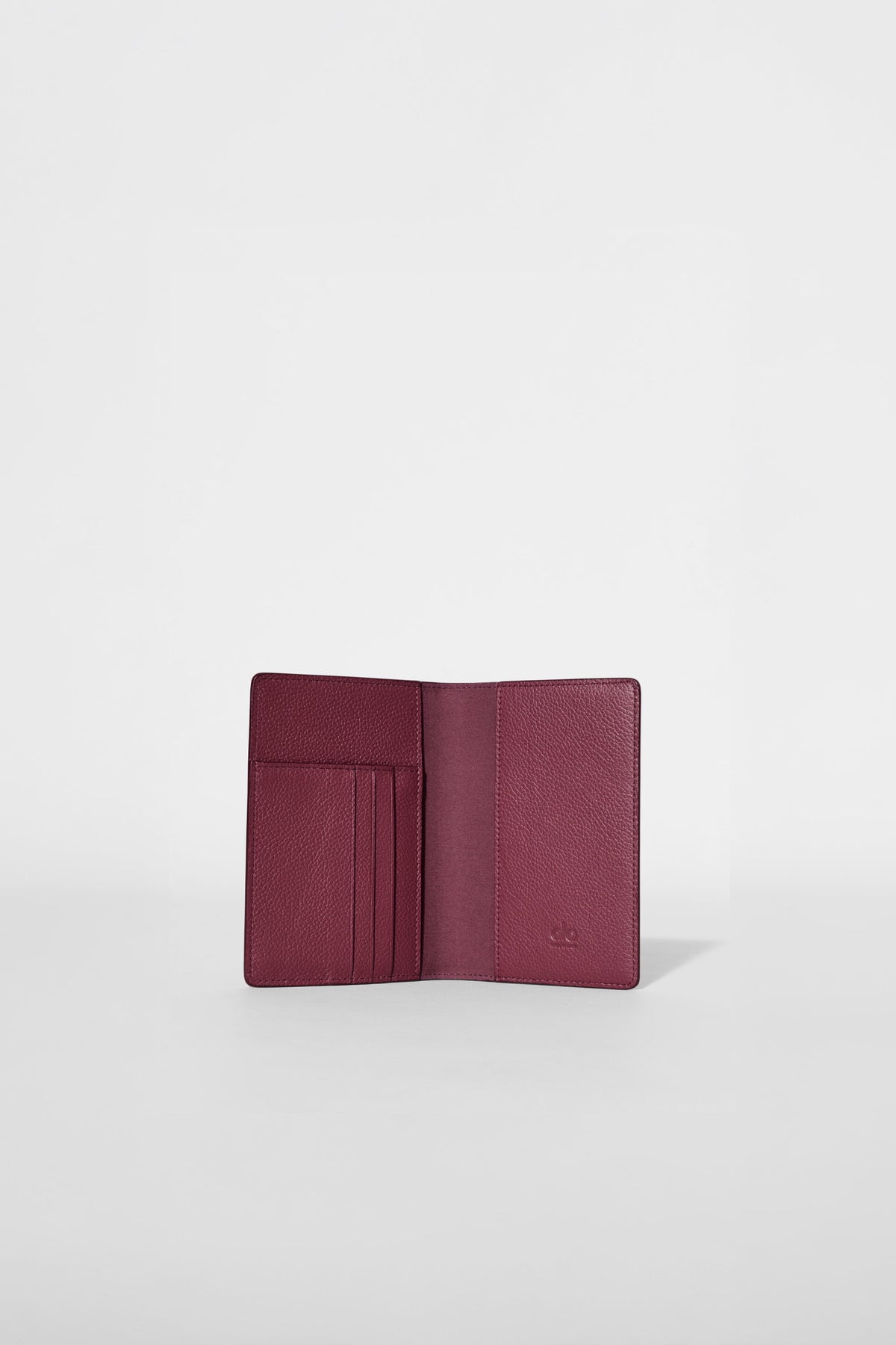 Alo Yoga Passport Cover - Bordeaux Leather