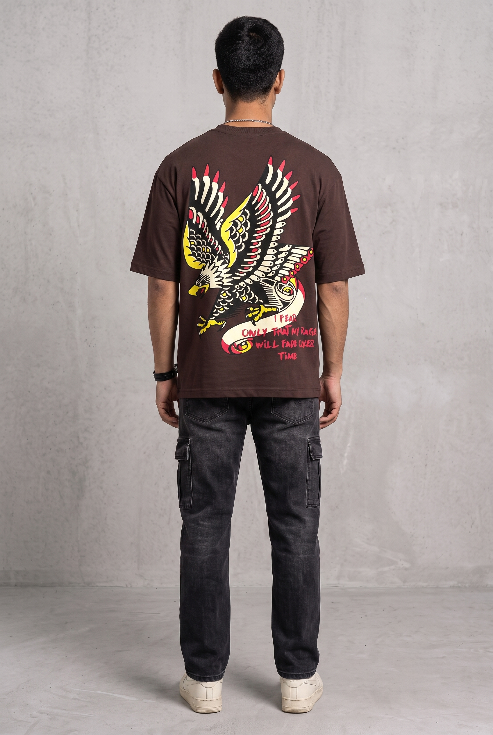 EAGLE EYE BROWN MEN’S OVERSIZED T-SHIRT