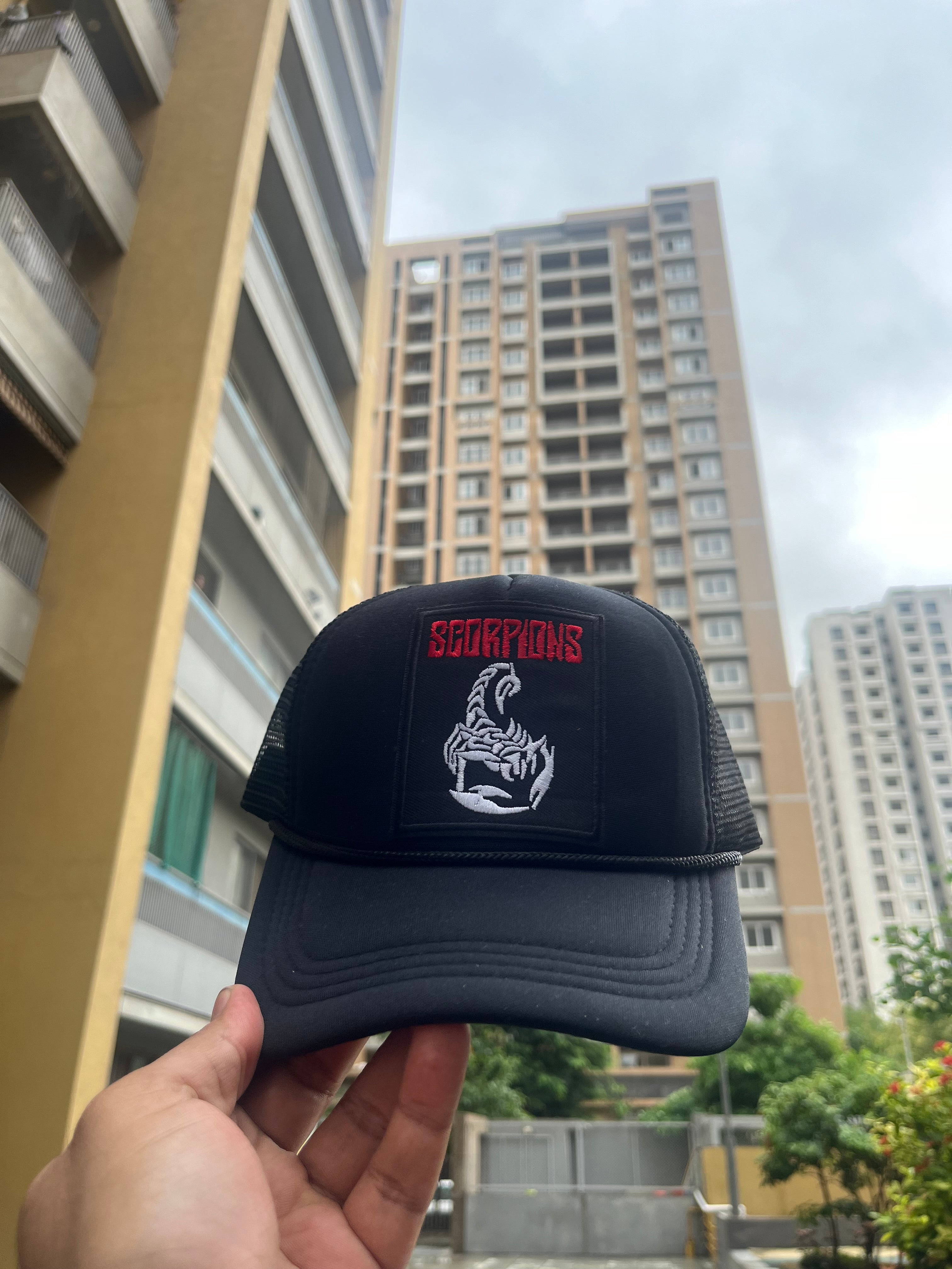 Scorpions - Mesh trucker cap - Black