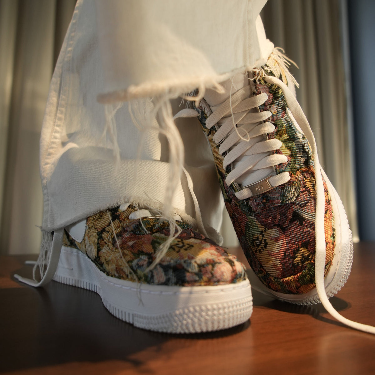 JACQUARD FLOWER AF1