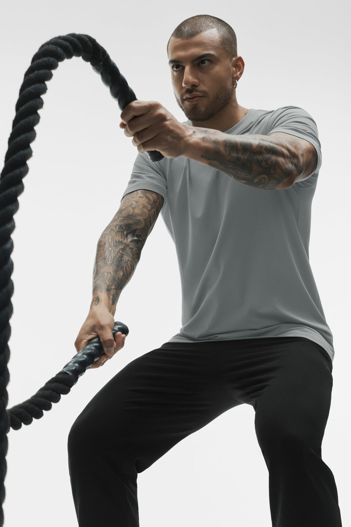 Alo Yoga Conquer Reform Crewneck Short Sleeve - Monument
