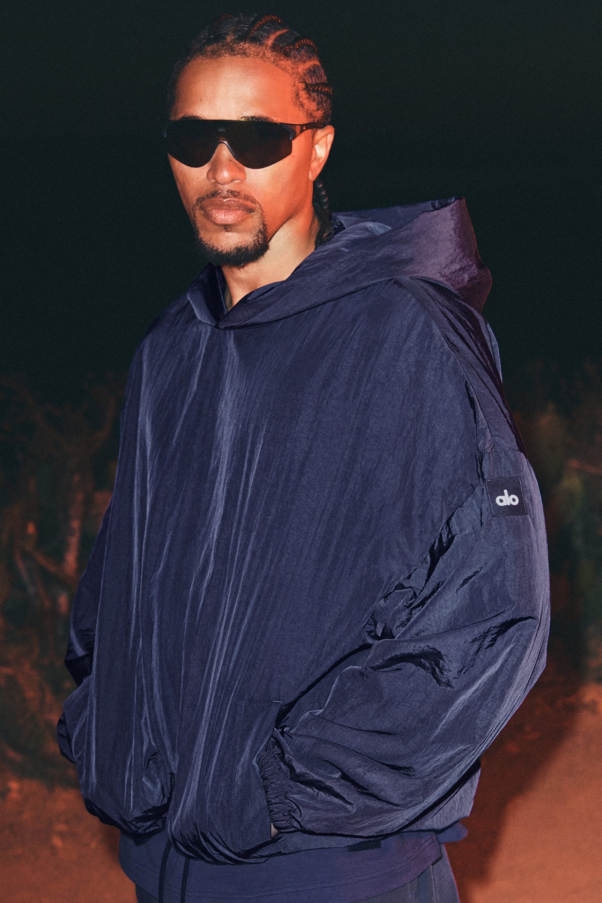 Alo Yoga Axis Hooded Pullover - Navy