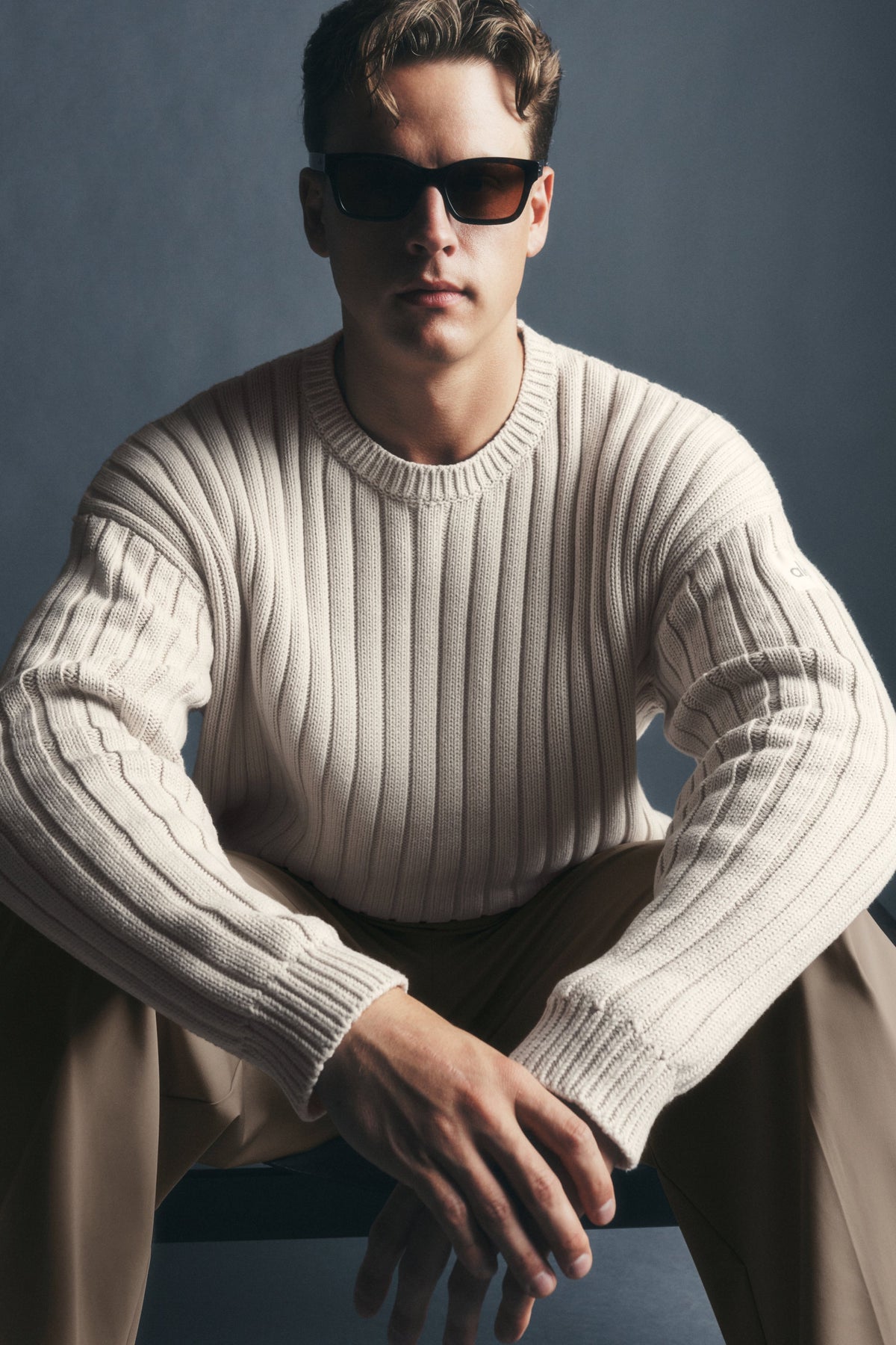 Alo Yoga Cotton Rib Parallel Sweater - Bone