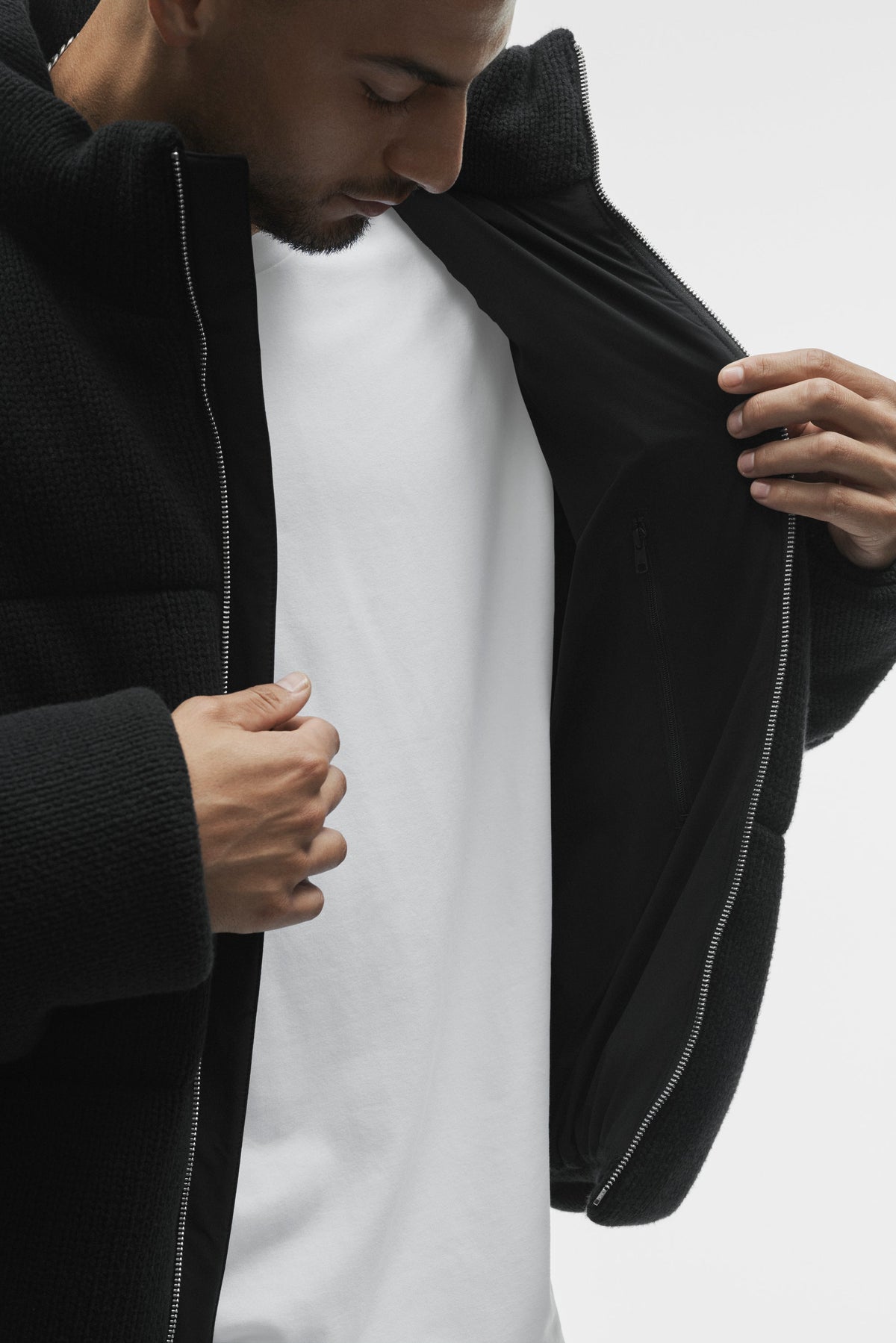 Alo Yoga Stage Sweater Puffer - Black