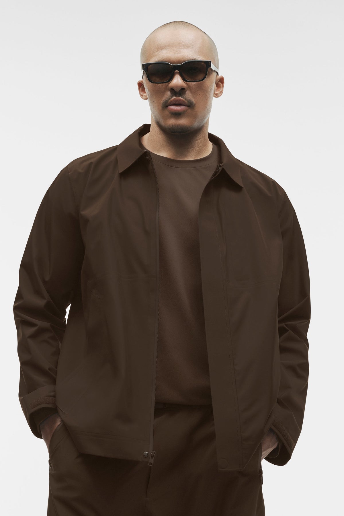 Alo Yoga Alpha Shell Overshirt - Espresso