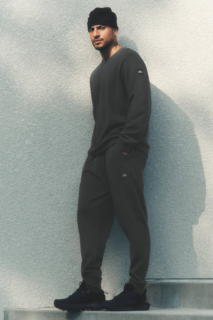 Alo Yoga Waffle Lounge Jogger - Anthracite
