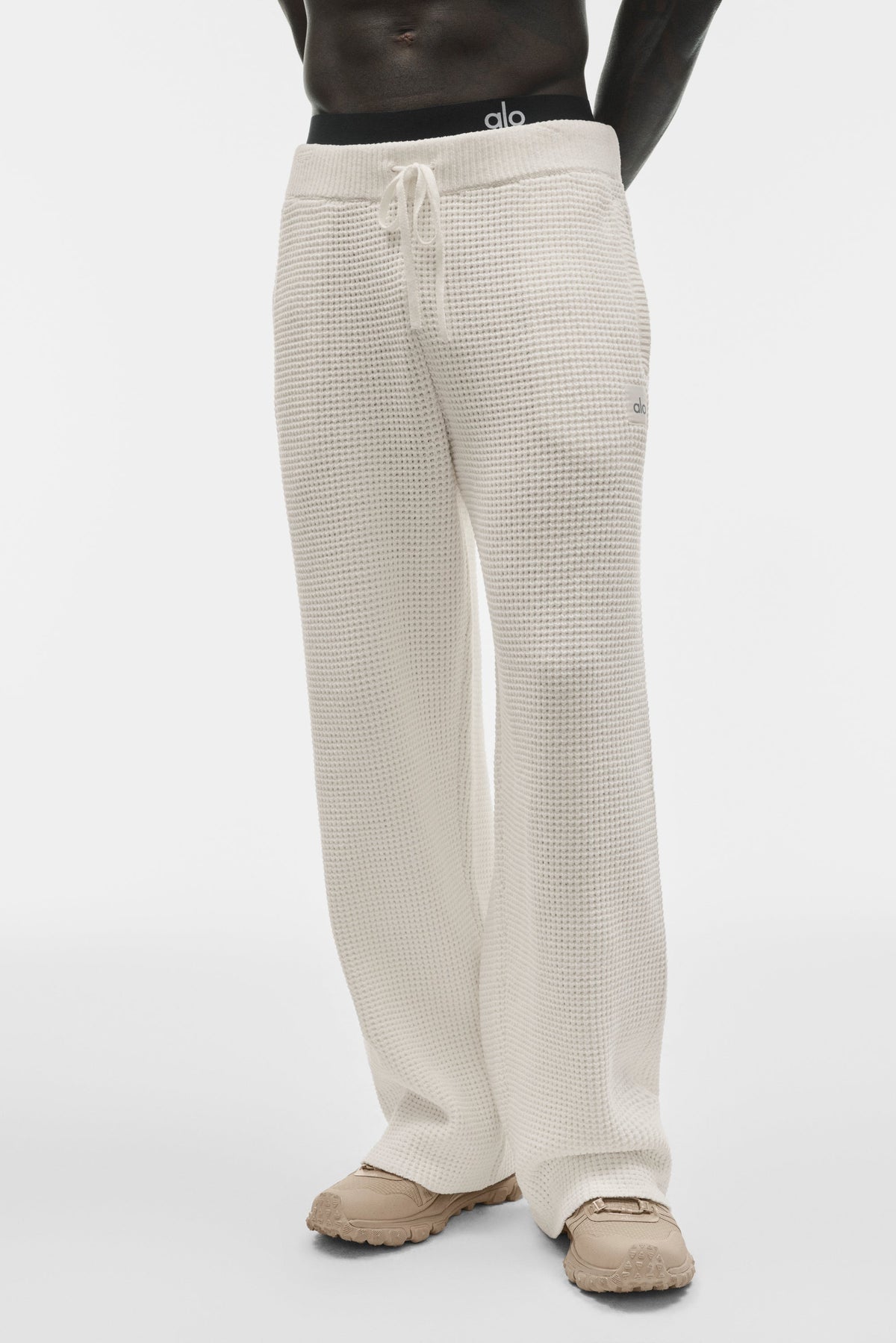 Alo Yoga Waffle Chenille Edition Straight Leg Pant - Ivory
