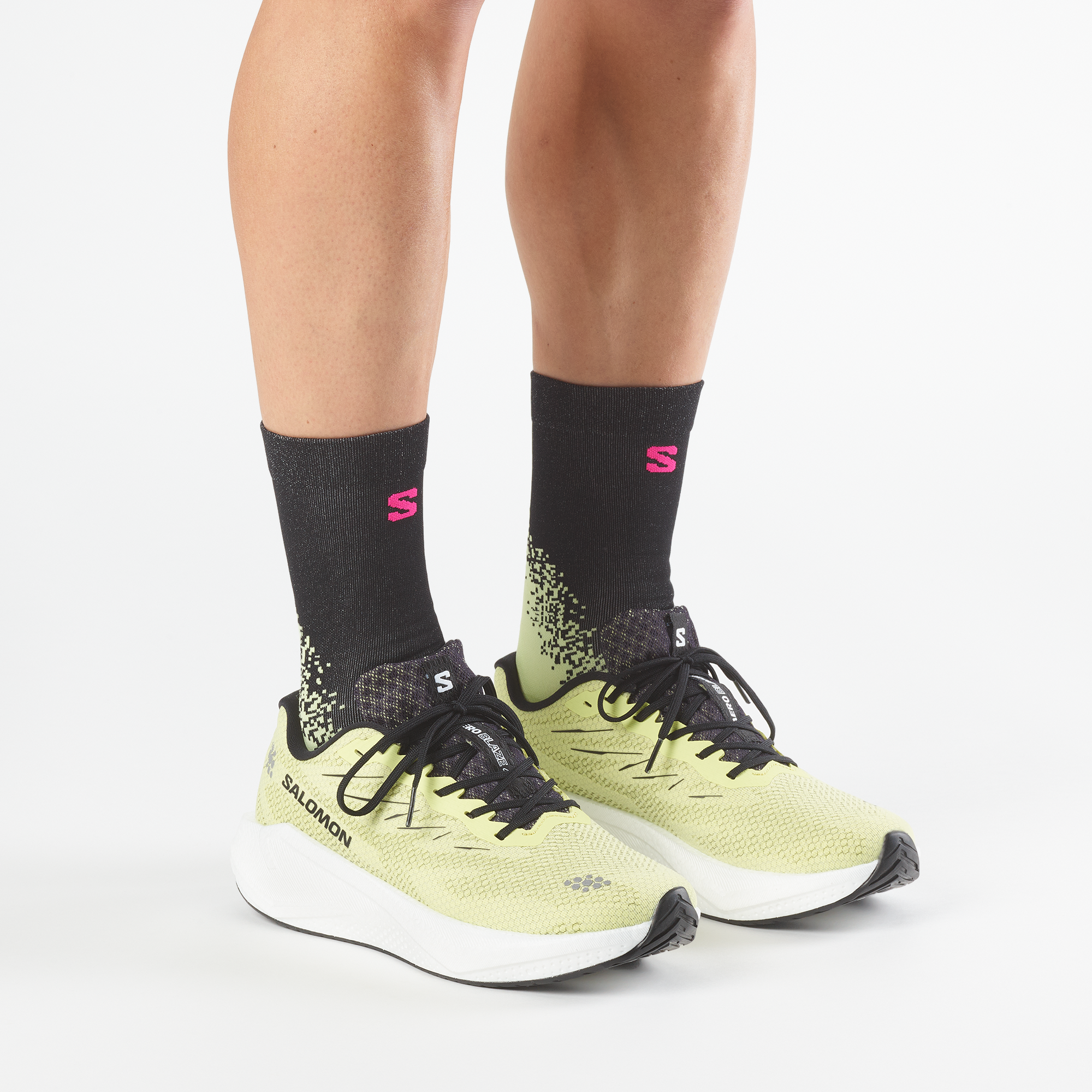 AERO BLAZE 4 Sunny Lime / White / Black