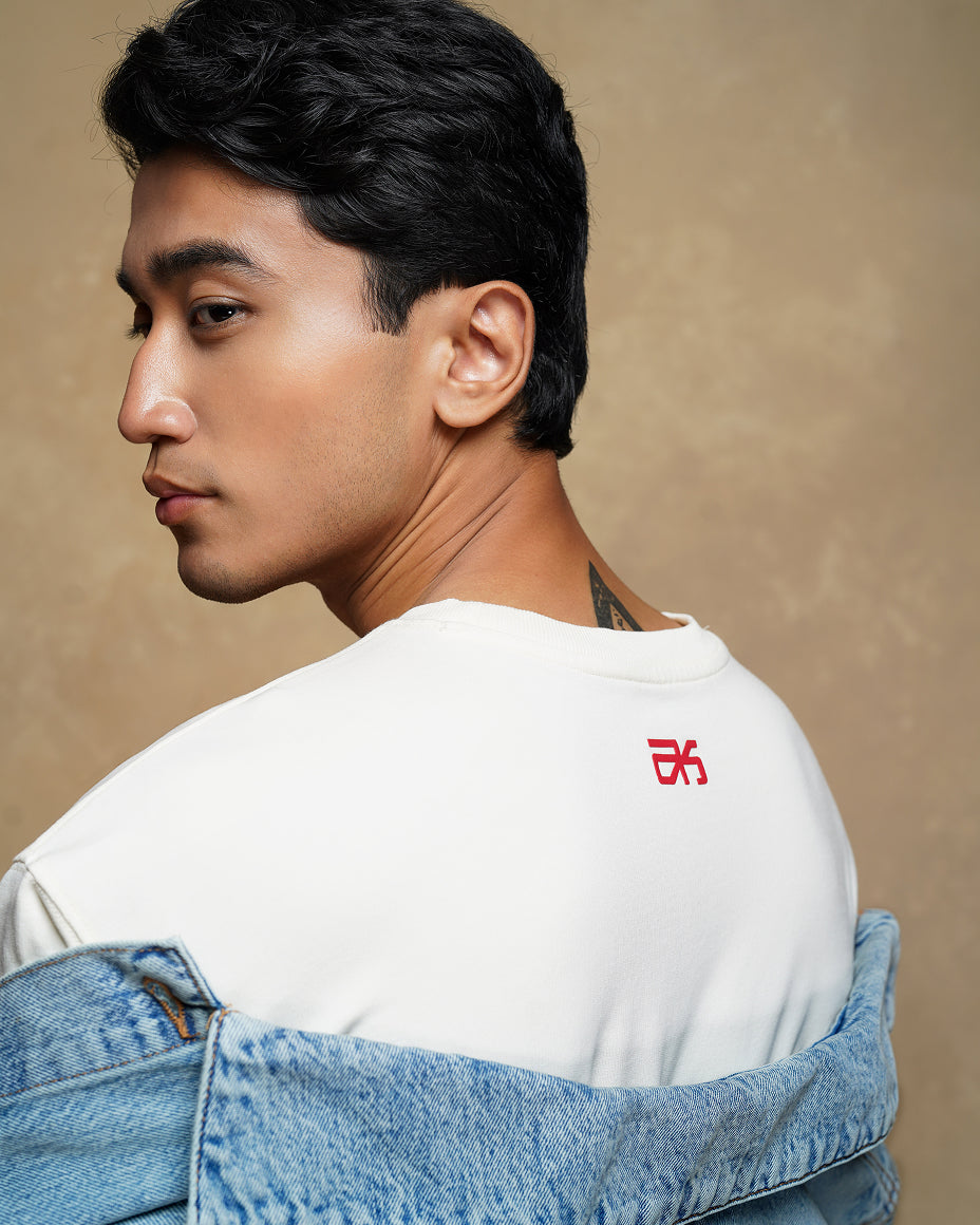 Classic White - White graphic t-shirt