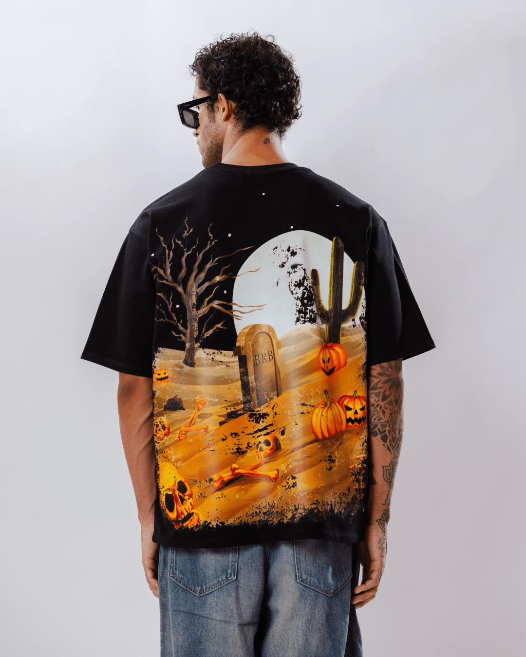 Cursed Sands - Evrhood oversized graphic t-shirt