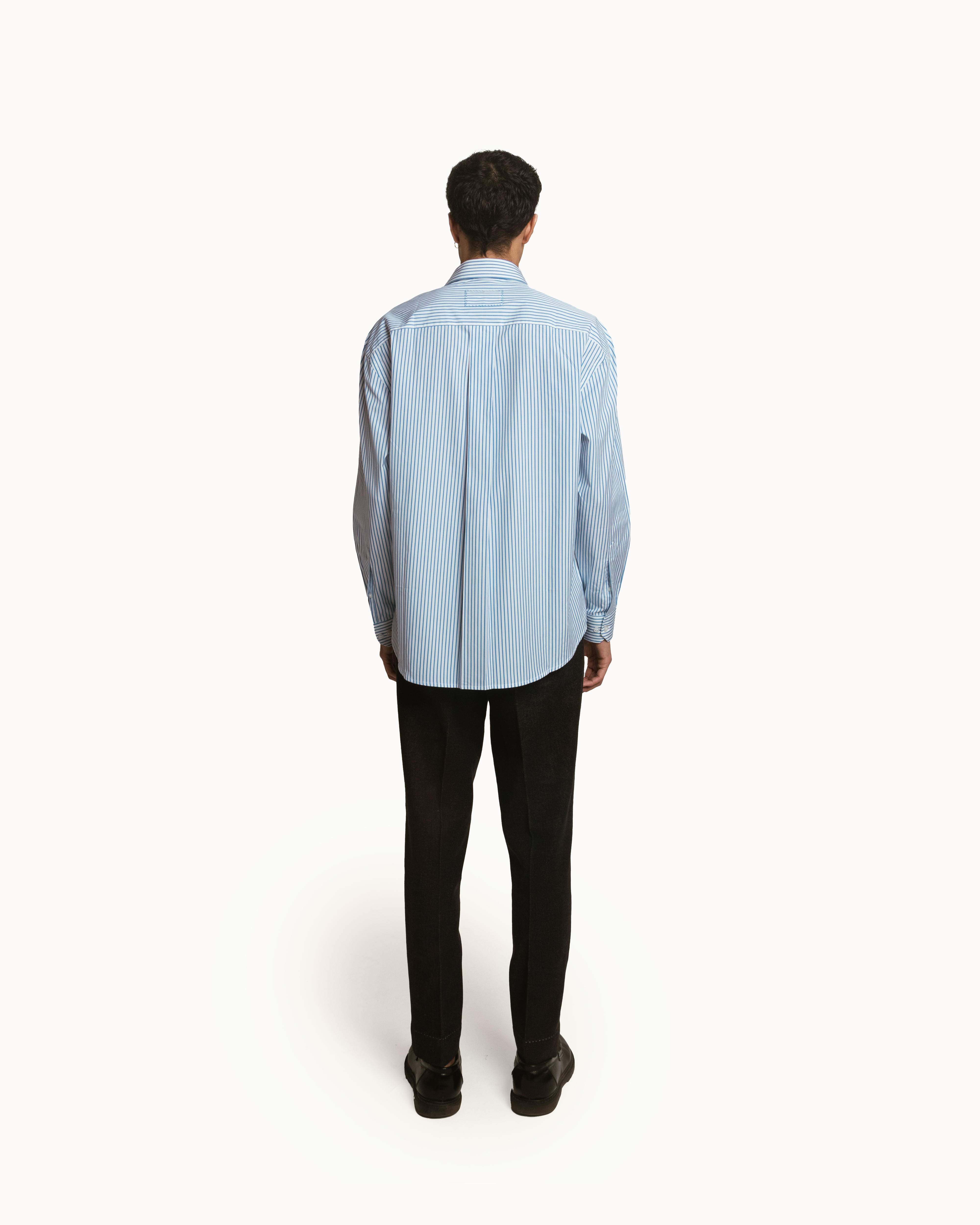 Sticker Patch Shirt In White Blue