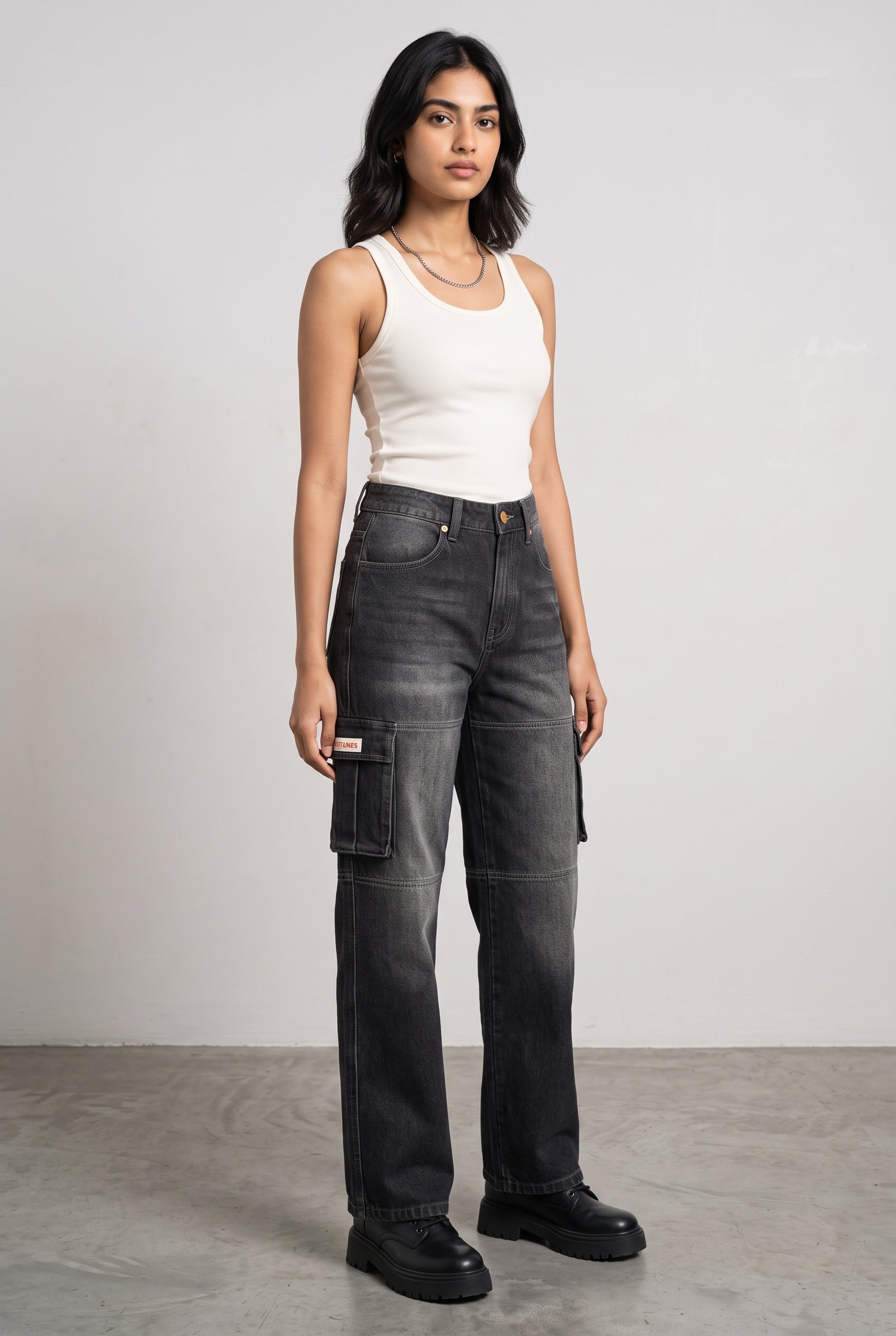 CARBON BLACK DENIM WOMEN'S CARGO