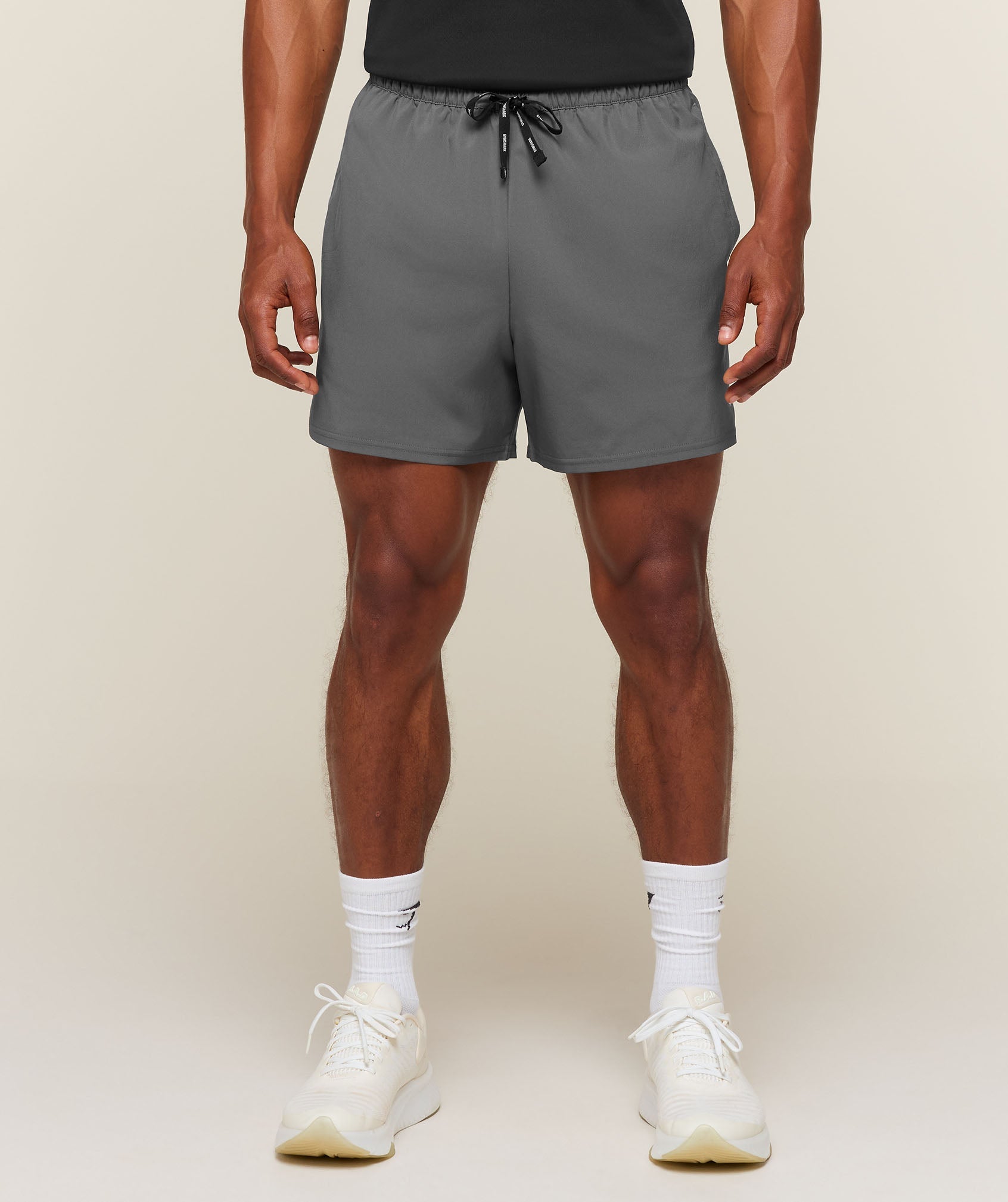 Train 5" Shorts
