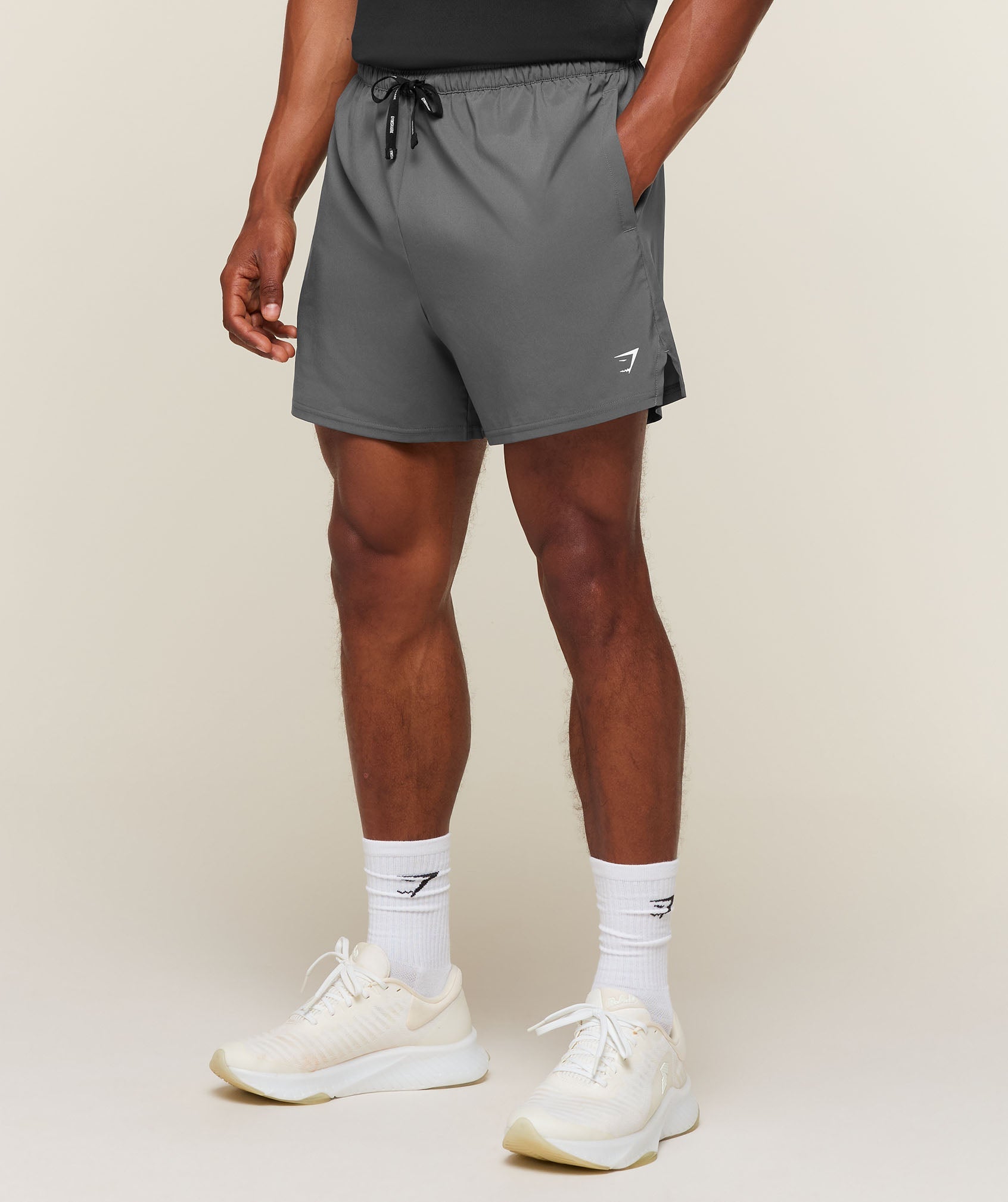 Train 5" Shorts