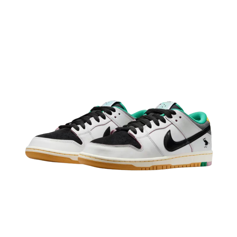 Nike SB Dunk Low CSEF