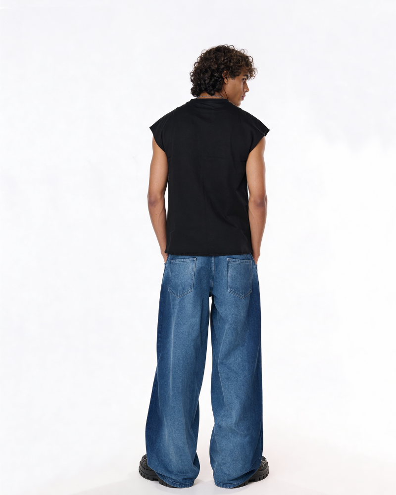 EXILE SLEEVELESS TANK