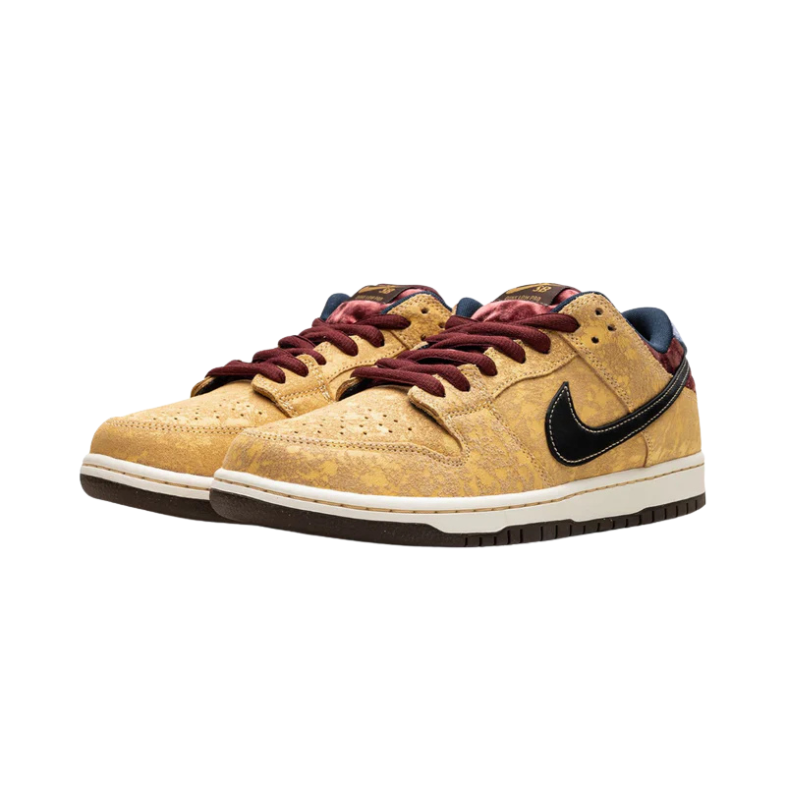 Nike SB Dunk Low City of Cinema