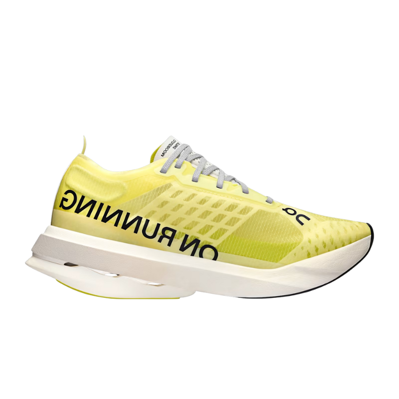 On Running Cloudboom Strike Limelight Wolf (W)